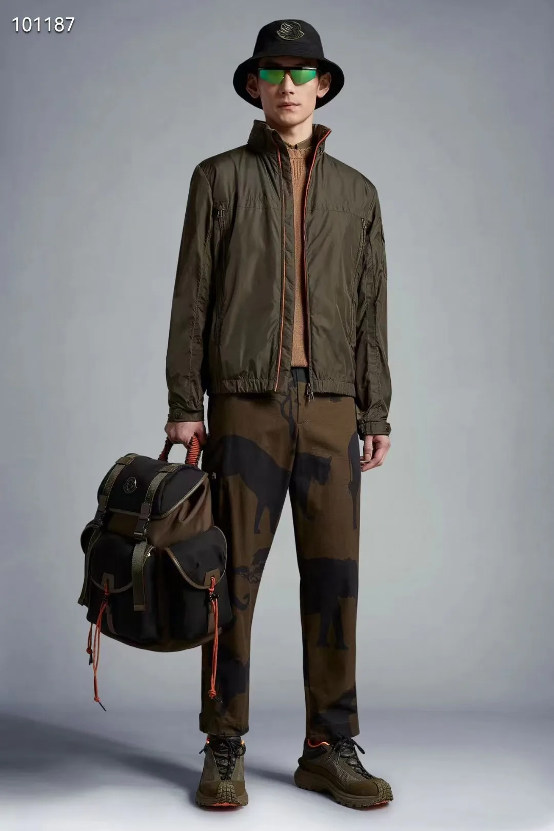 Men's Jackets And Down Jackets MONCLER 17285971