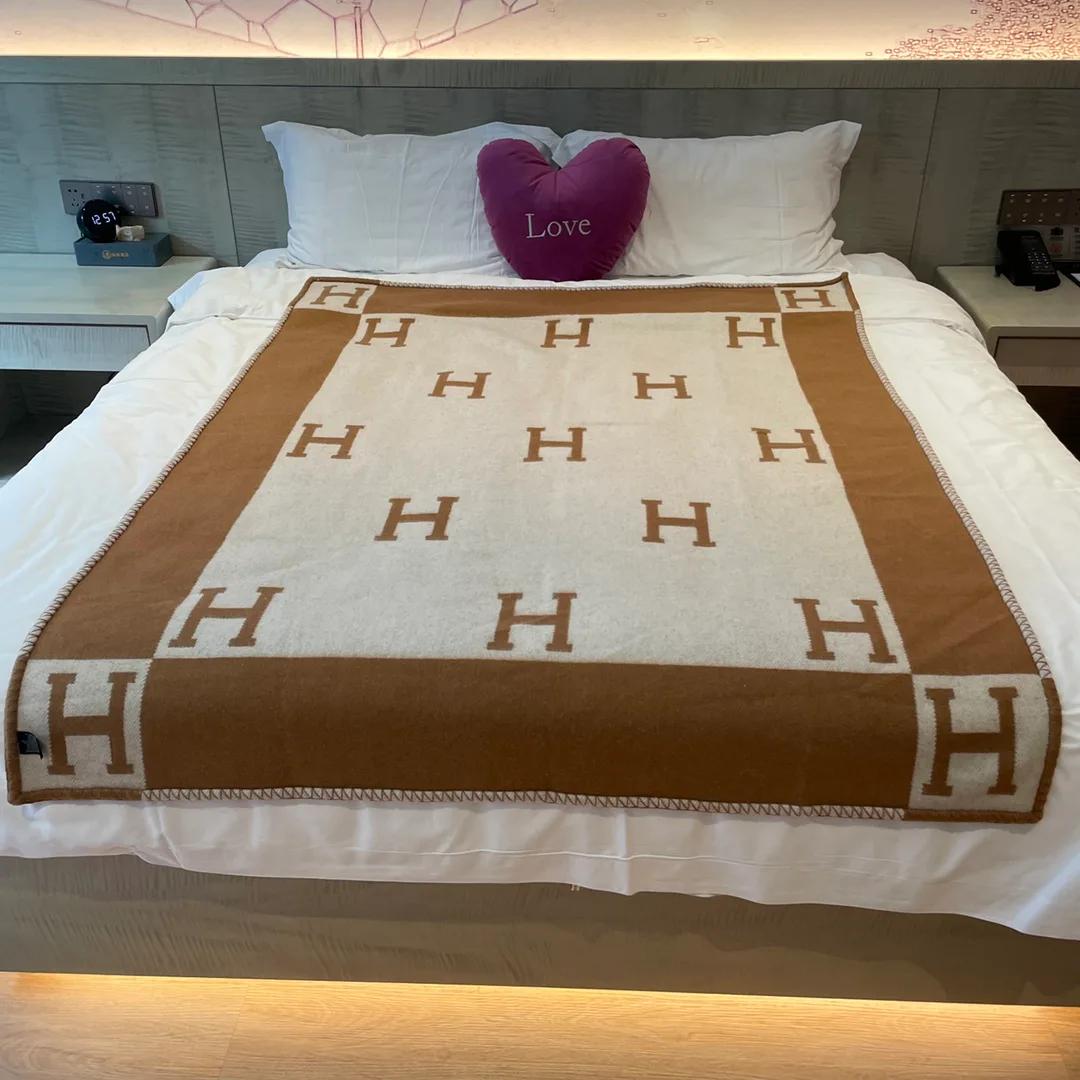 Textiles HERMES 18507310