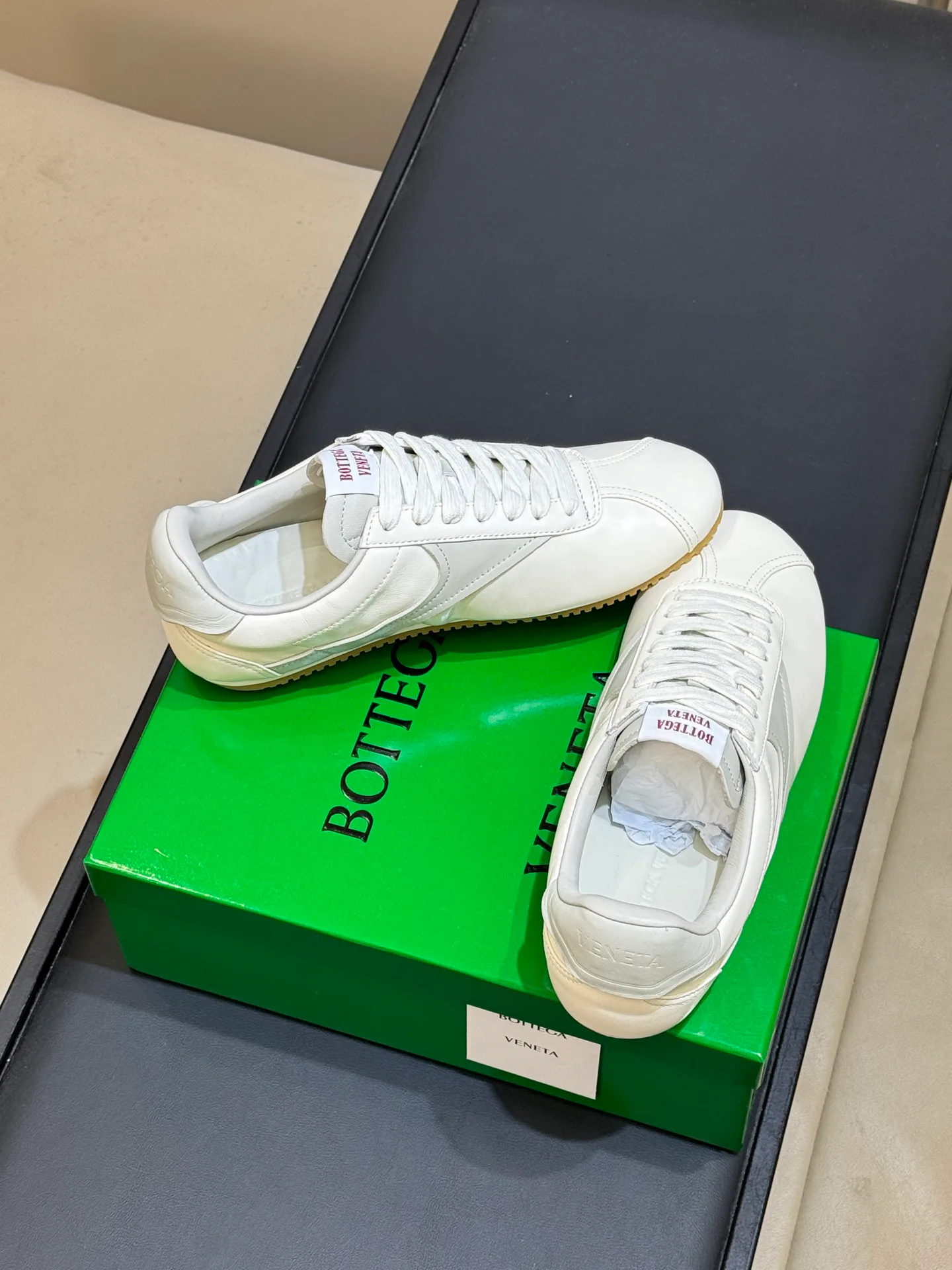 Women's Sneakers BOTTEGA VENETA 18072773