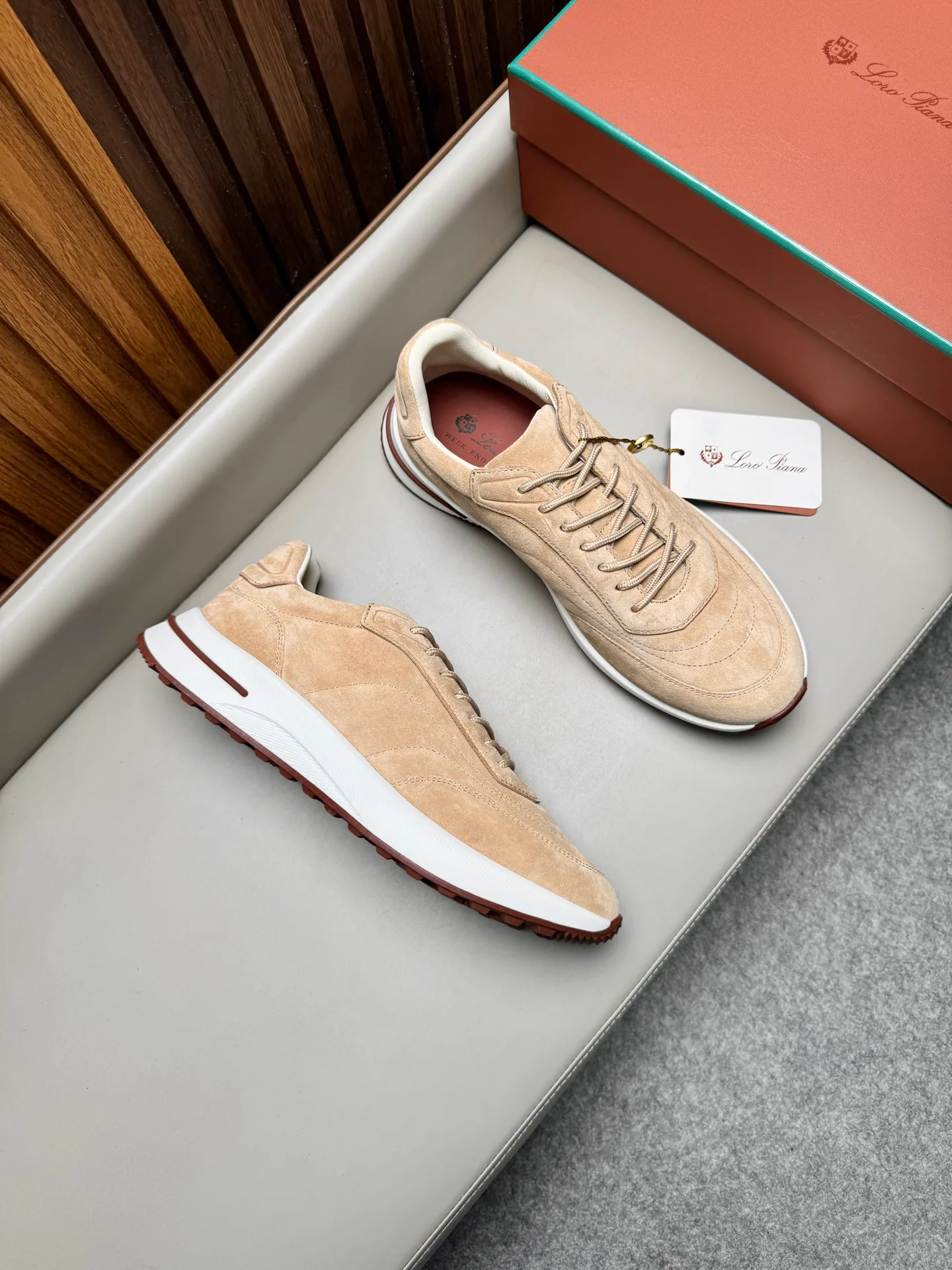 Women's Sneakers LORO PIANA 18367851