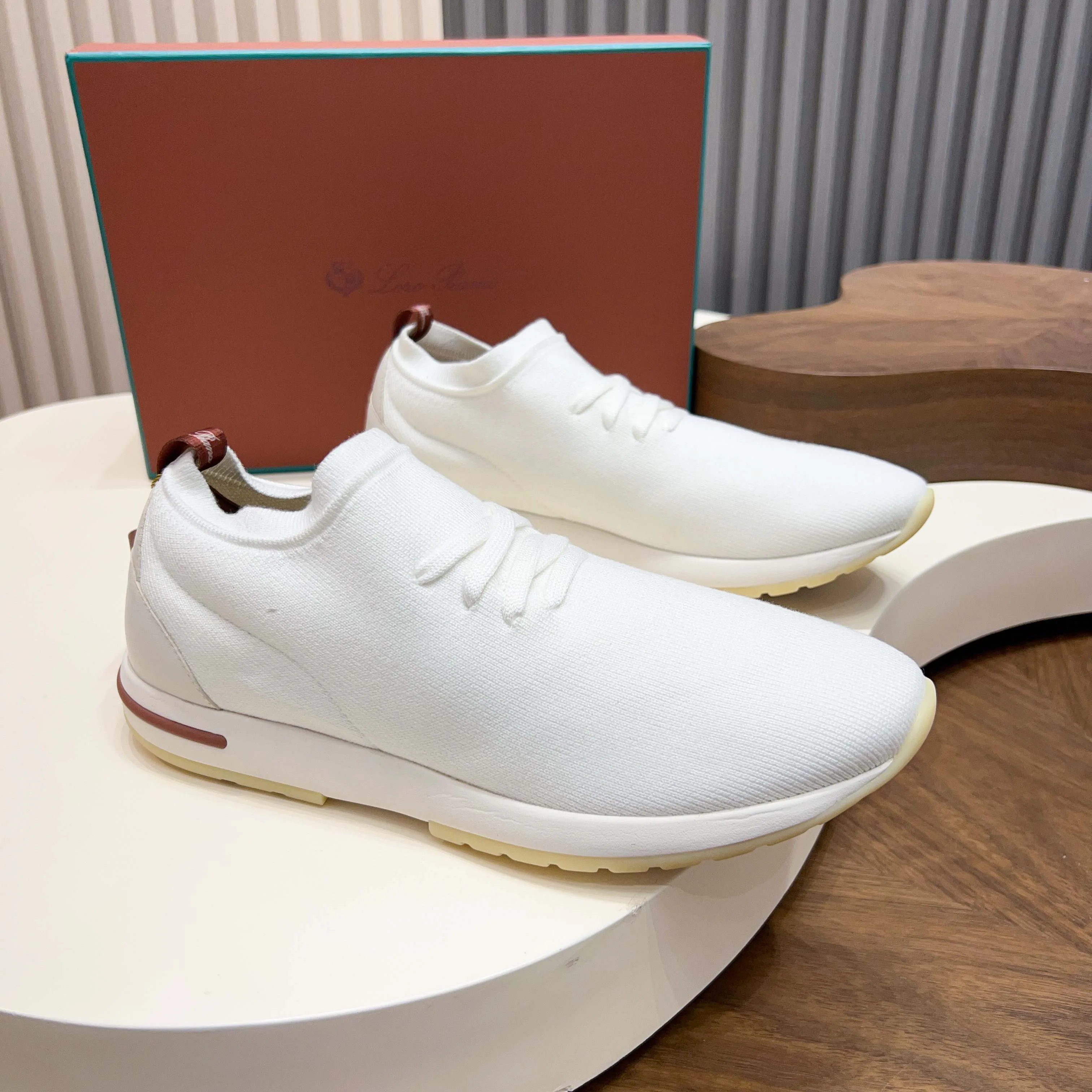 Men's Sneakers LORO PIANA 18250742