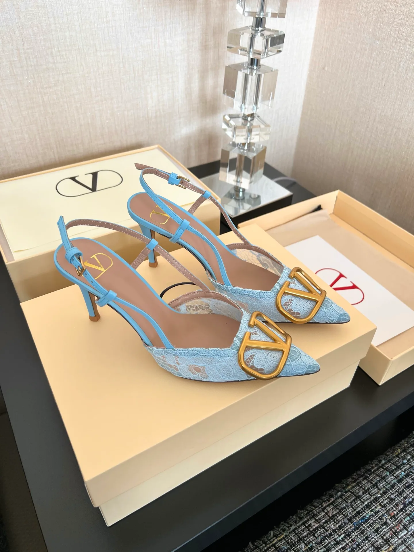Women's Heels VALENTINO 17480241