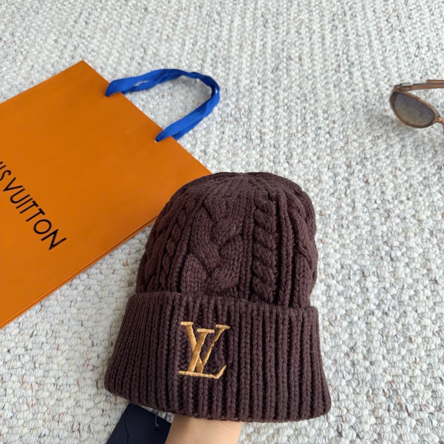 Hats LOUIS VUITTON 18450105