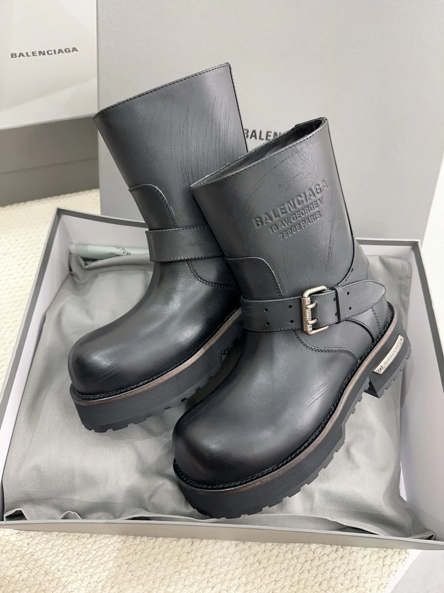 Women's Ankle Boots BALENCIAGA 18041385