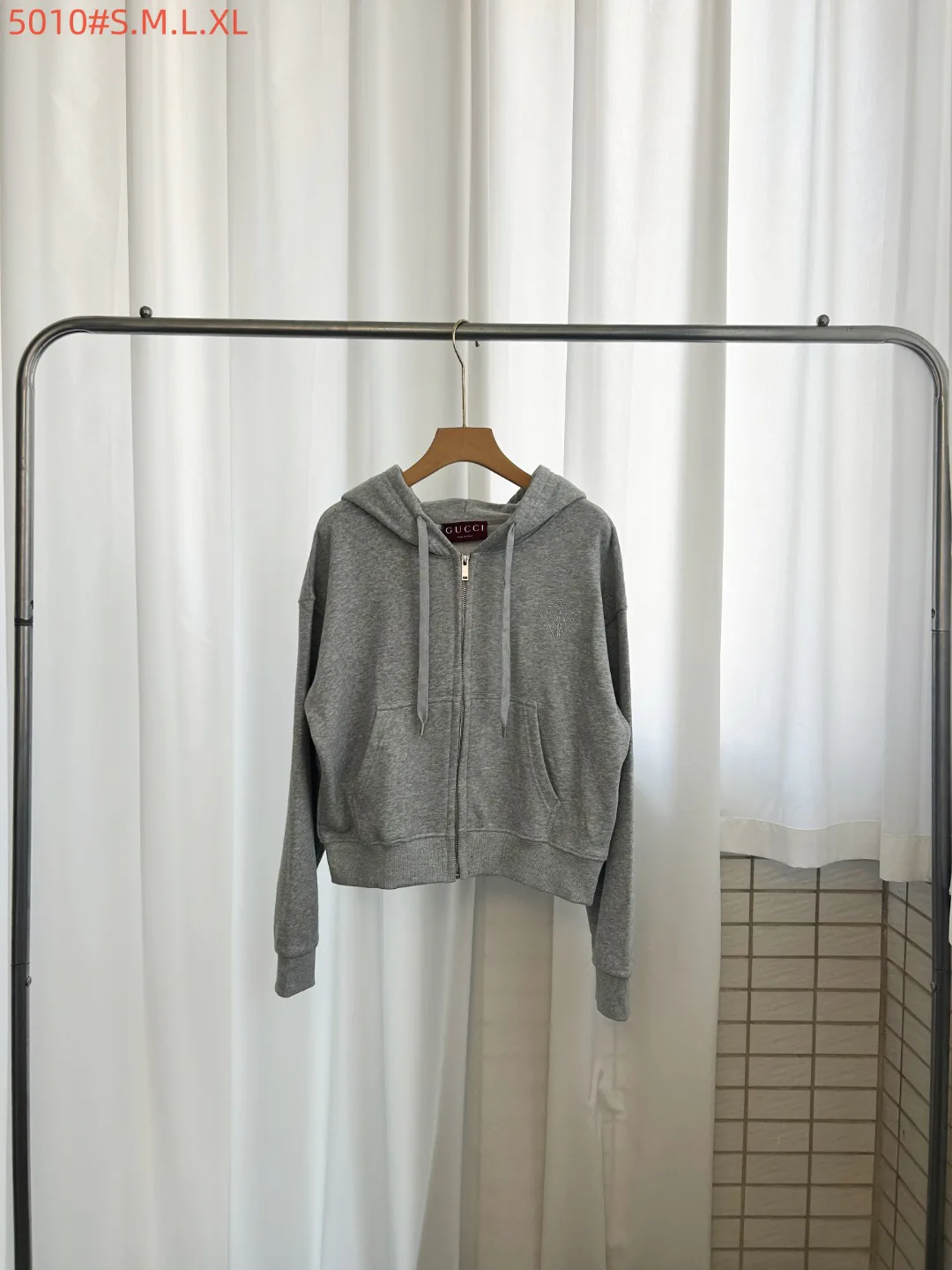 Women's Sweatshirts And Hoodies GUCCI 18263444