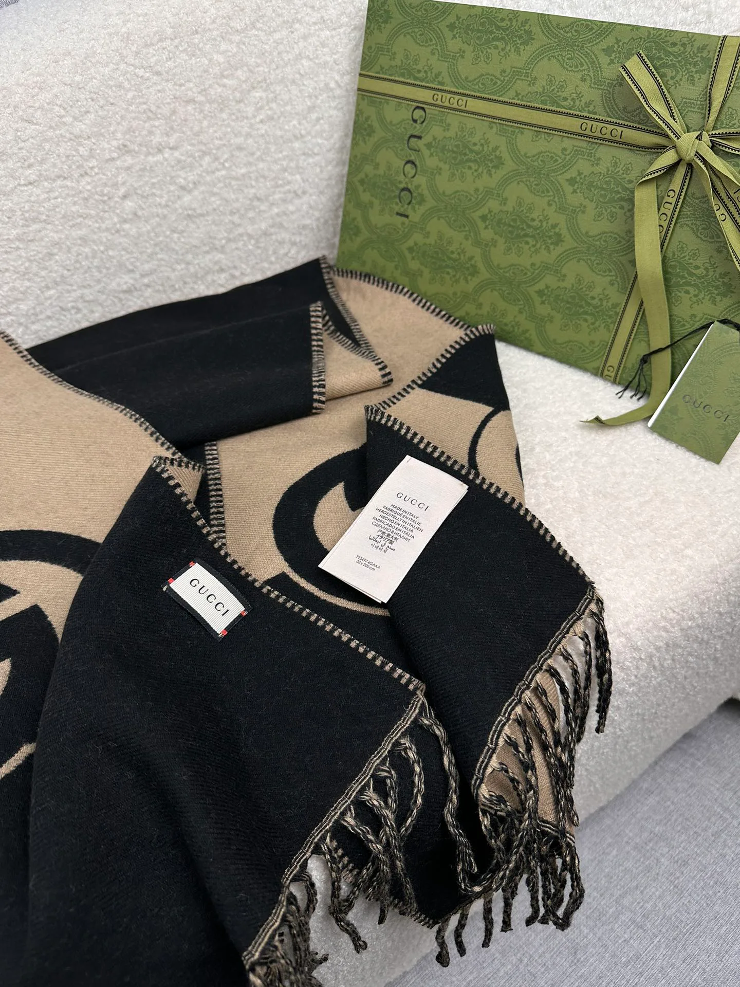 Scarves GUCCI 18275029