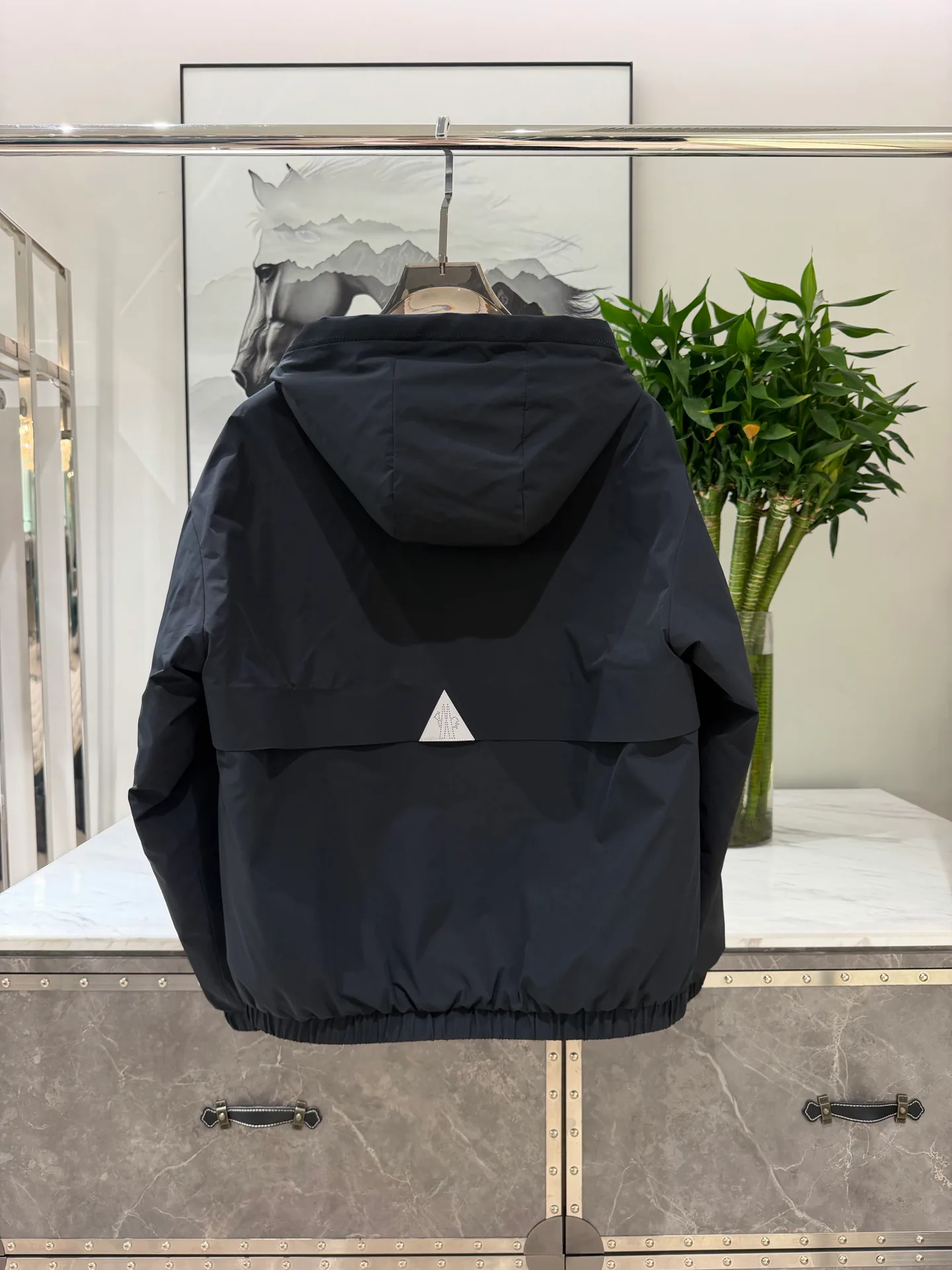 Men's Jackets And Down Jackets MONCLER 18462478