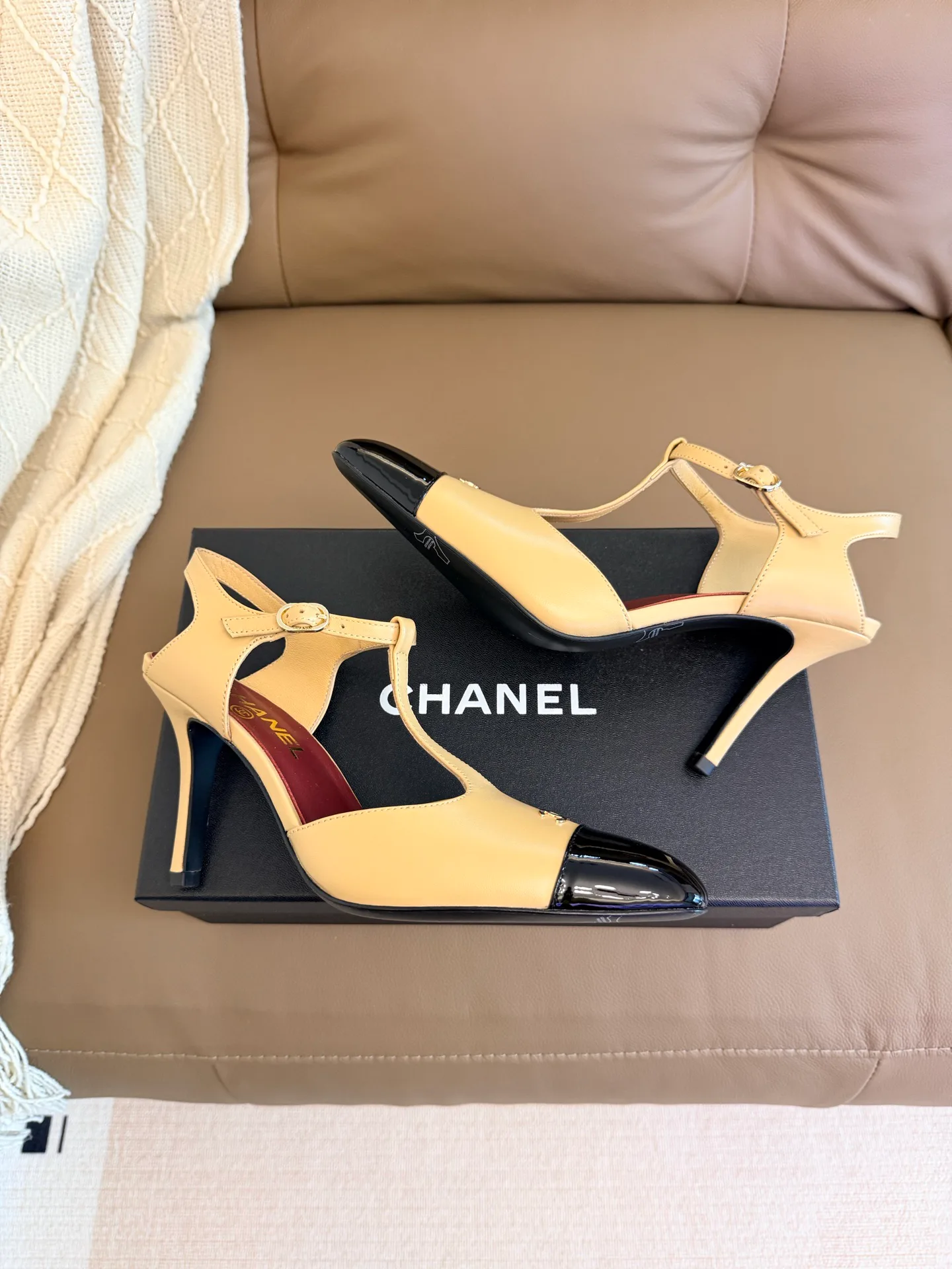 Women's Heels CHANEL 17510583