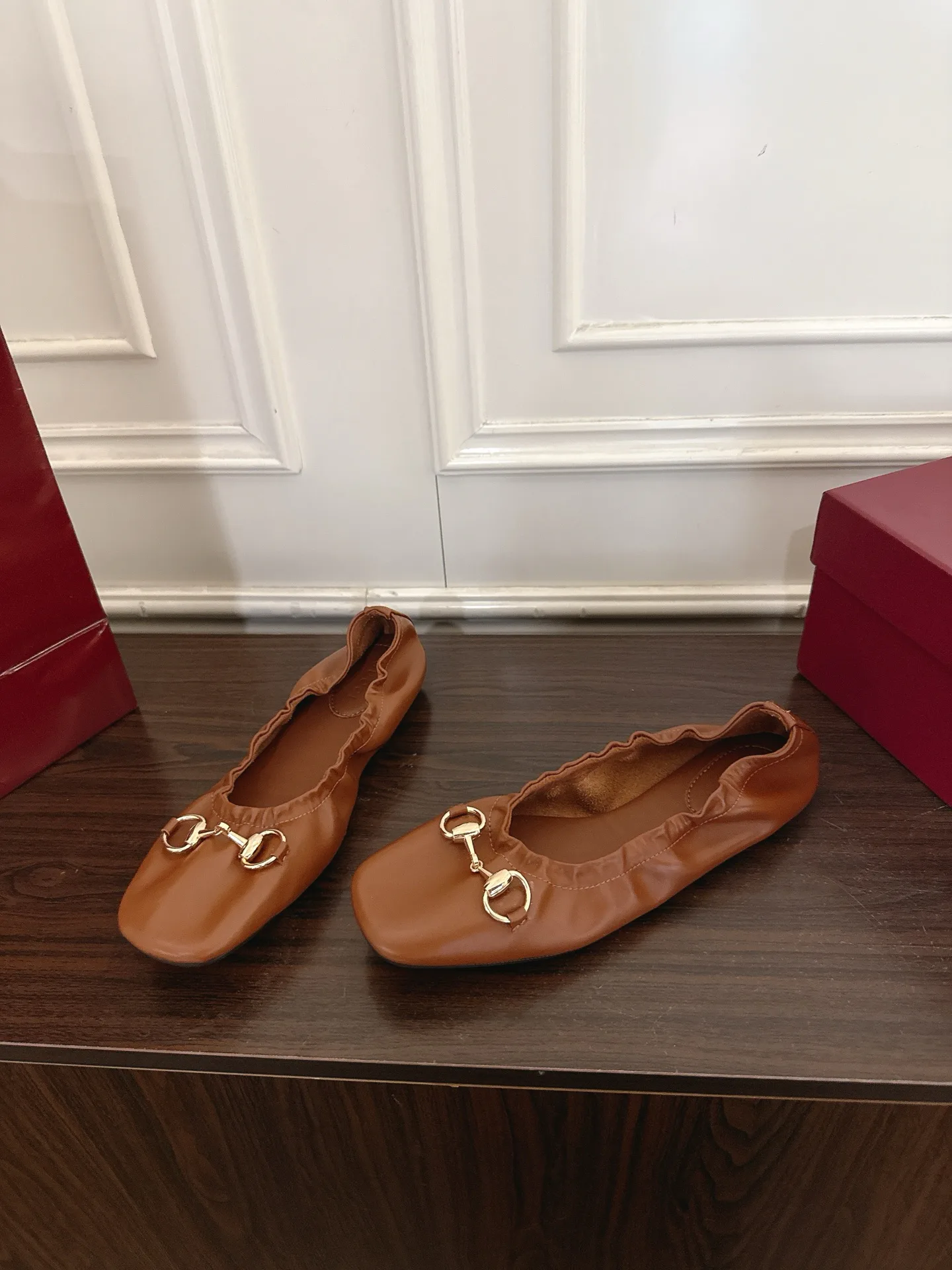 Women's Ballet Flats GUCCI 18135538