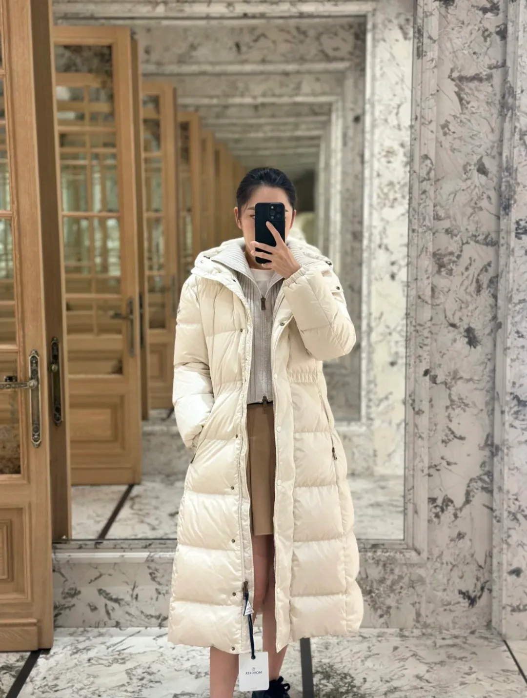 Куртки И Пуховики Женские Moncler 18609659