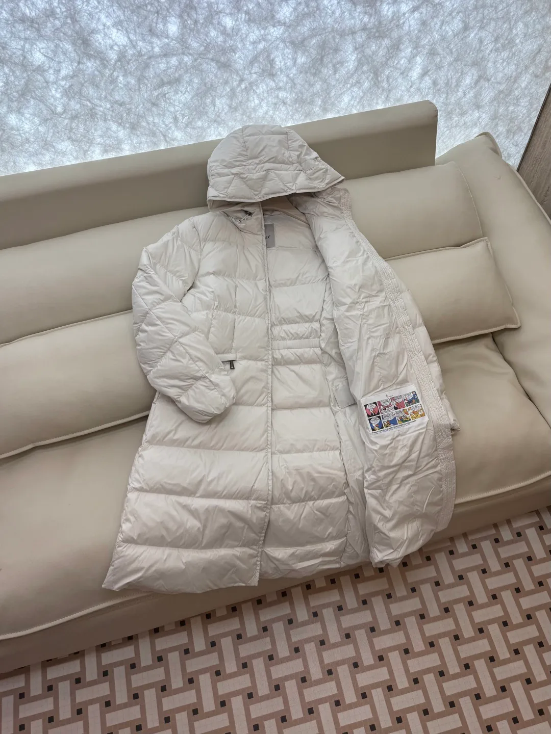 Куртки И Пуховики Женские Moncler 18629925