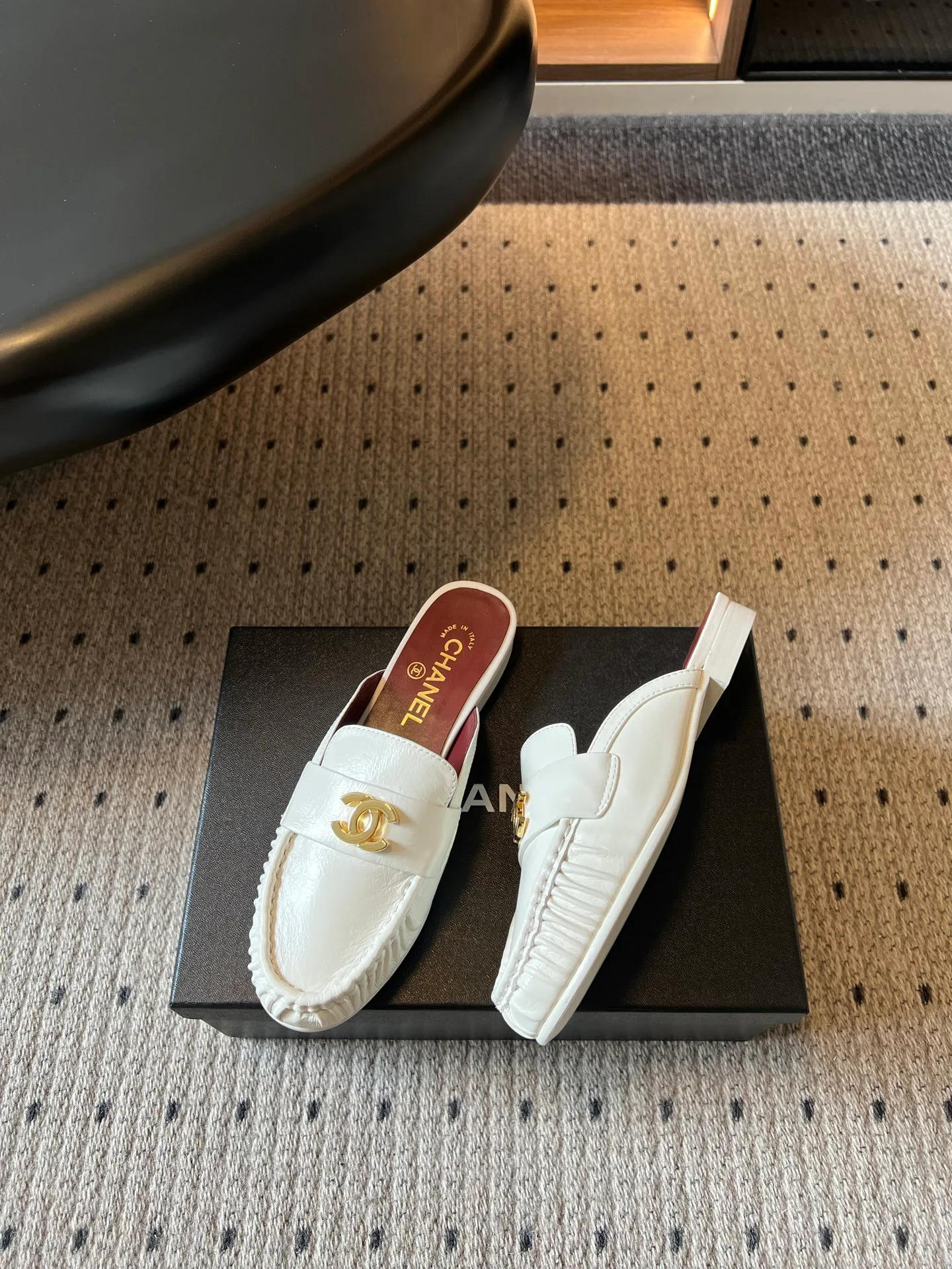 Women's Loafers And Moccasins CHANEL 16892067