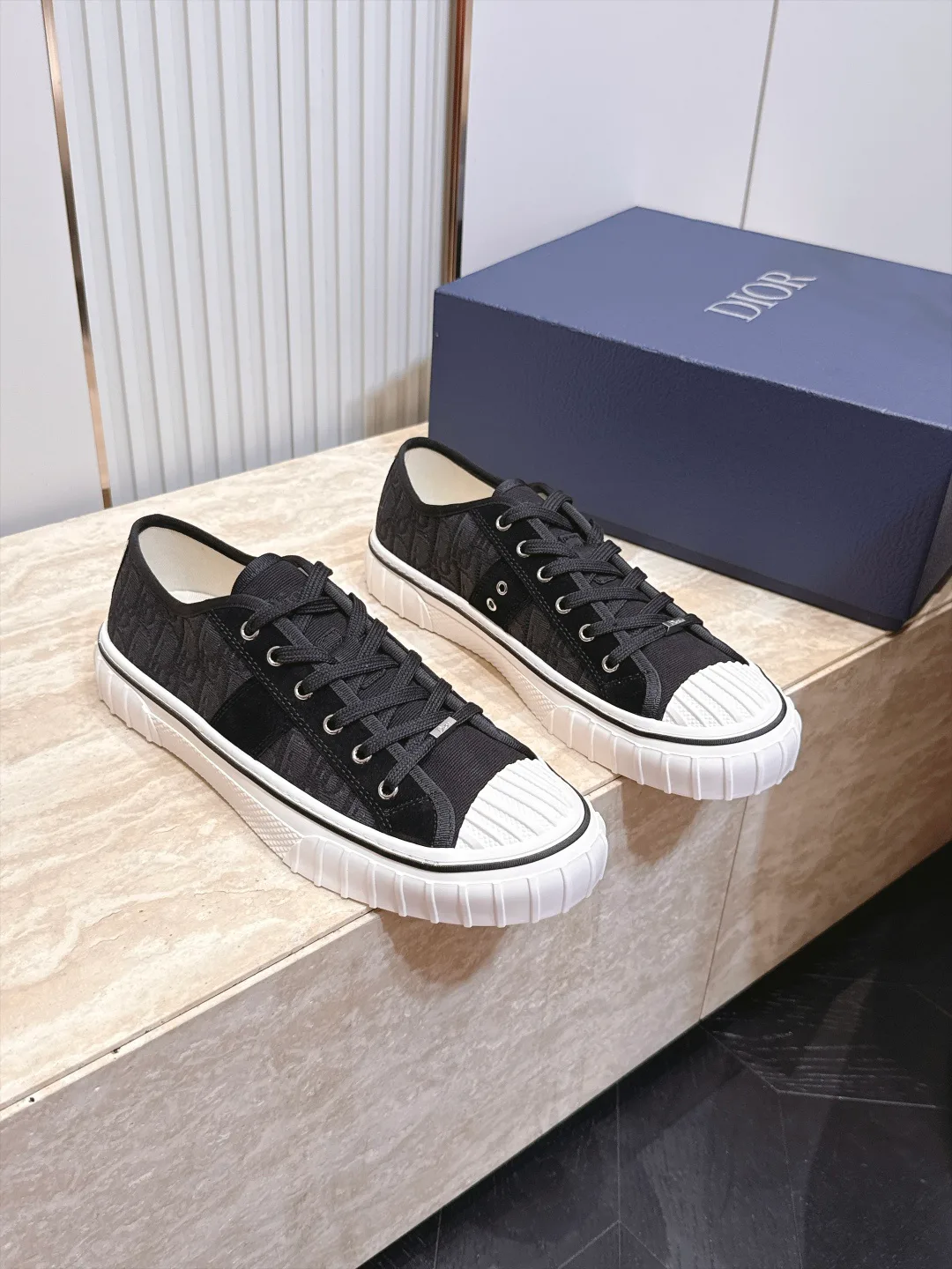 Women's Sneakers CHRISTIAN DIOR 18083921