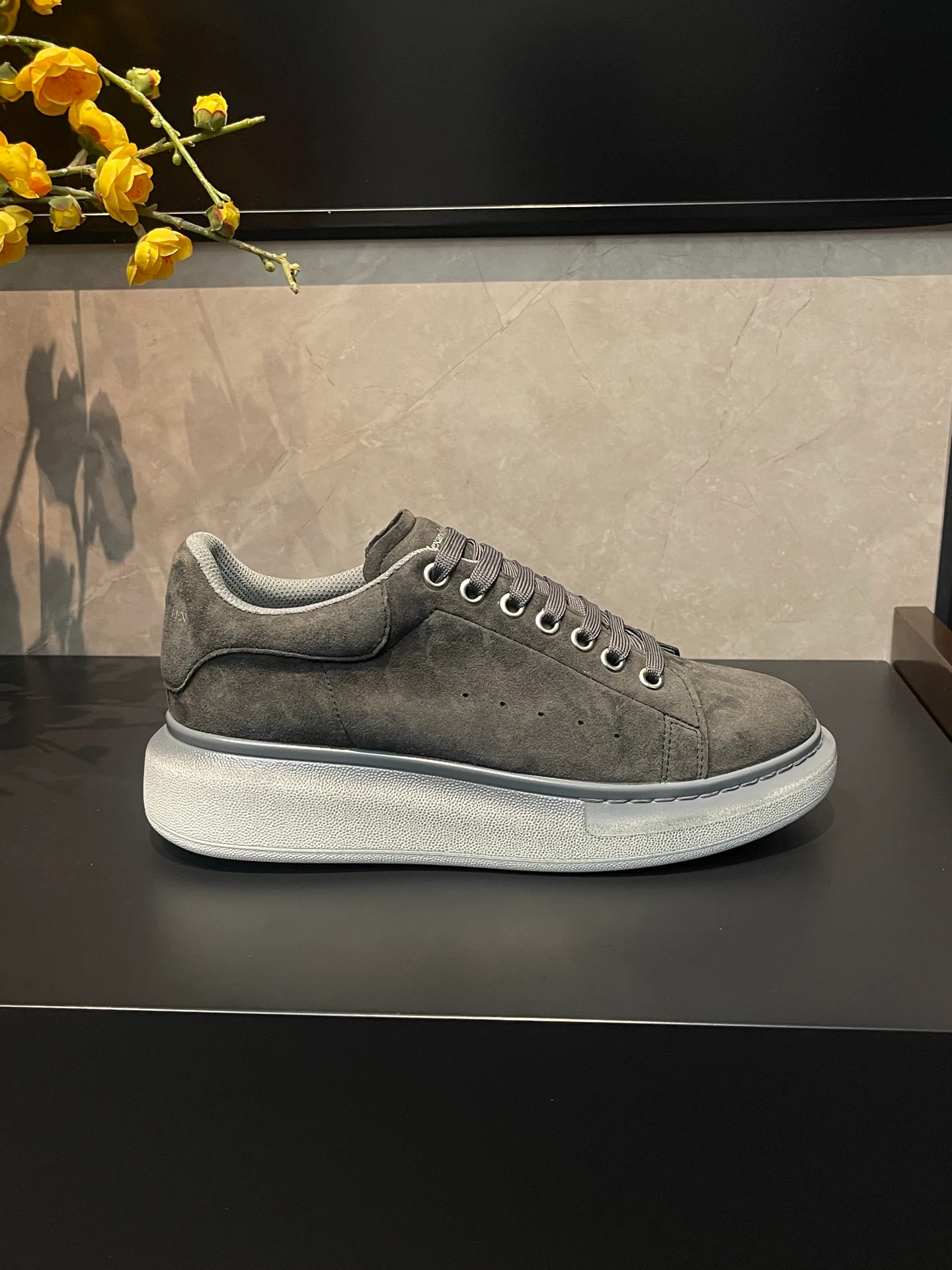 Women's Sneakers ALEXANDER MCQUEEN 17827920