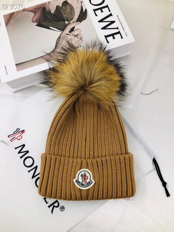 Hats MONCLER 18077747