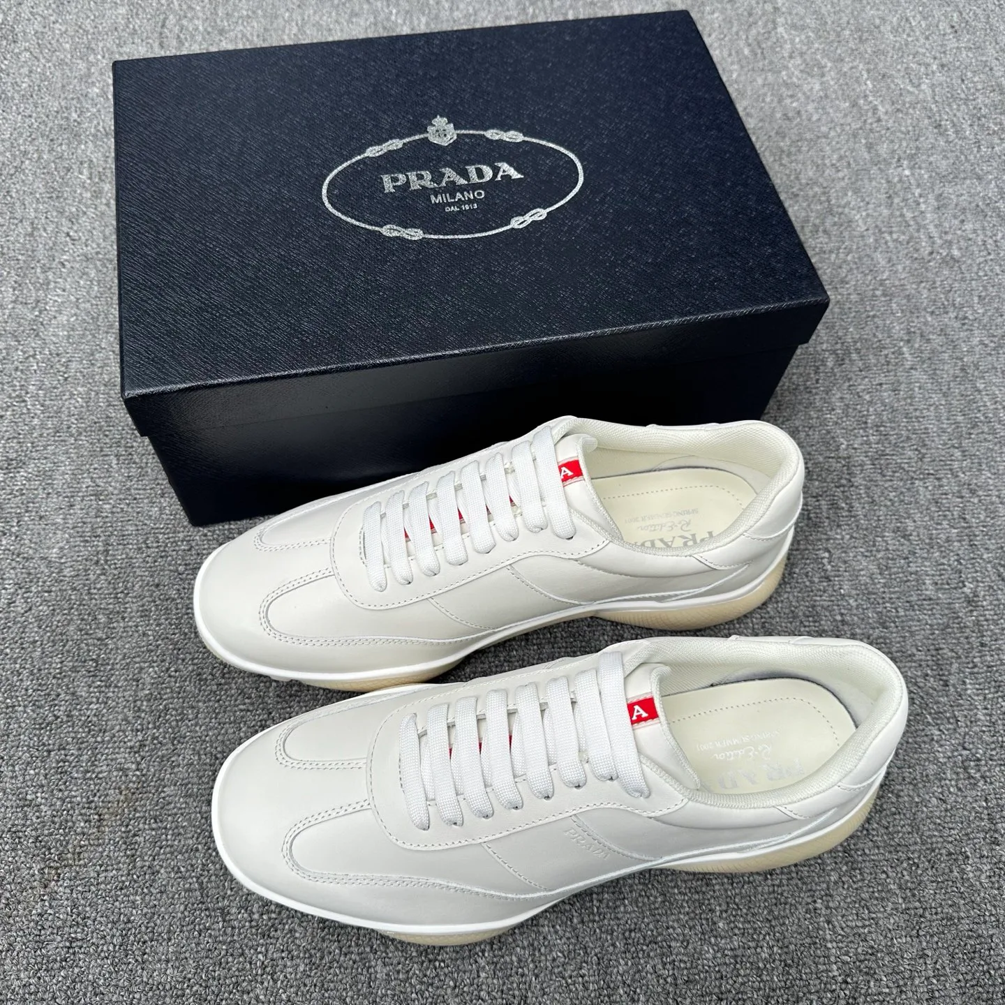 Men's Sneakers PRADA 18076326