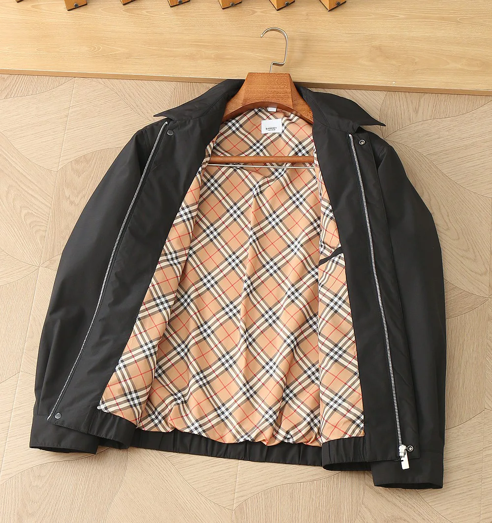 Men's Jackets And Down Jackets BURBERRY 18157236