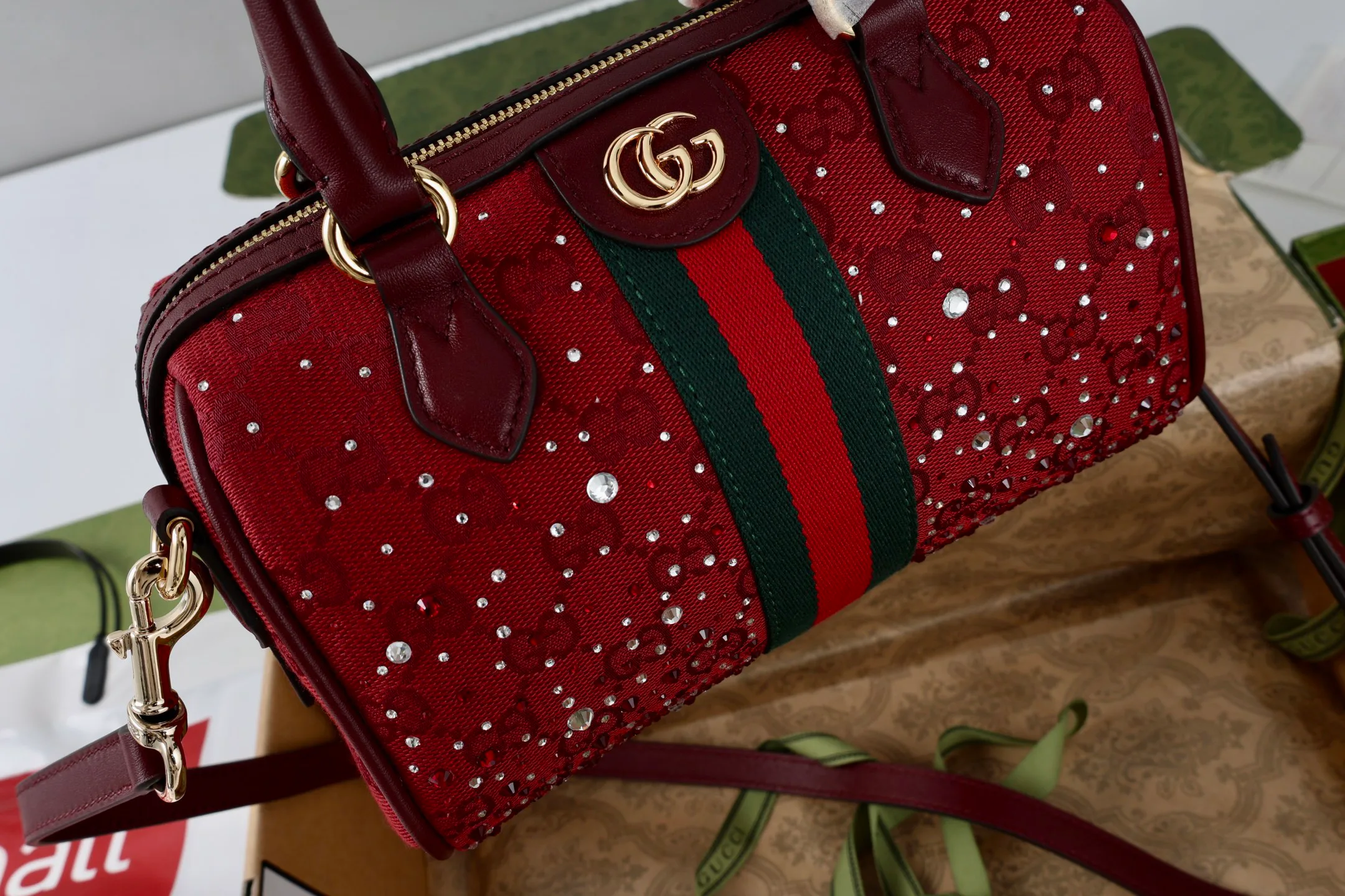 Women's Classic Handbags GUCCI 18065275