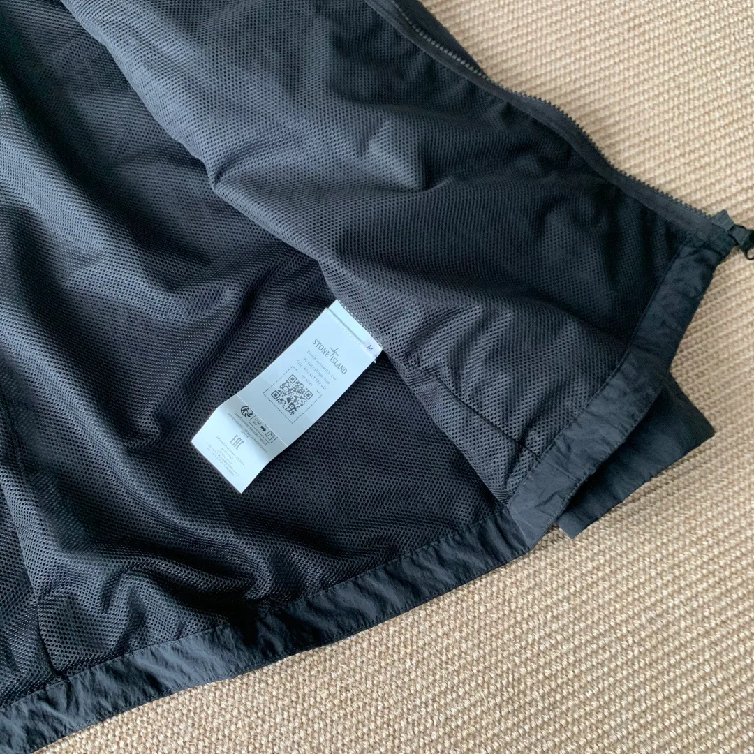 Men's Jackets And Down Jackets STONE ISLAND 17360846