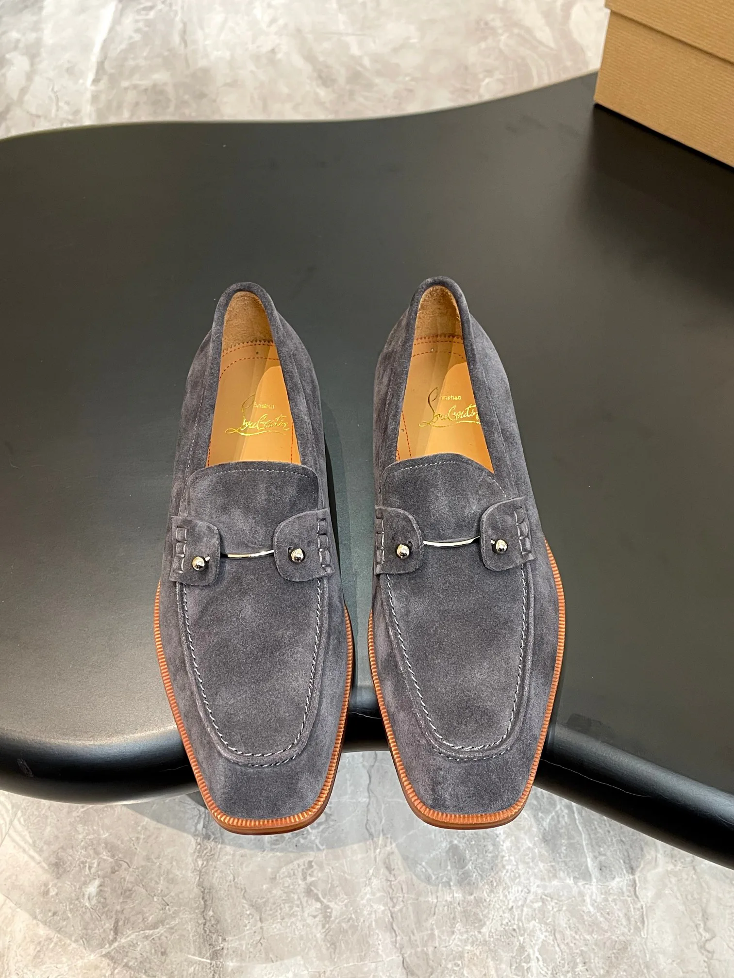Men's Loafers And Dress Shoes CHRISTIAN LOUBOUTIN 18119146