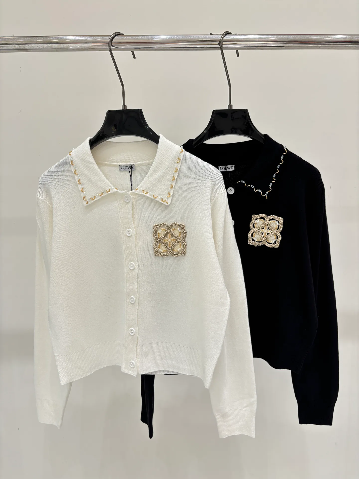 Women's Jumpers And Sweaters LOEWE 18032688