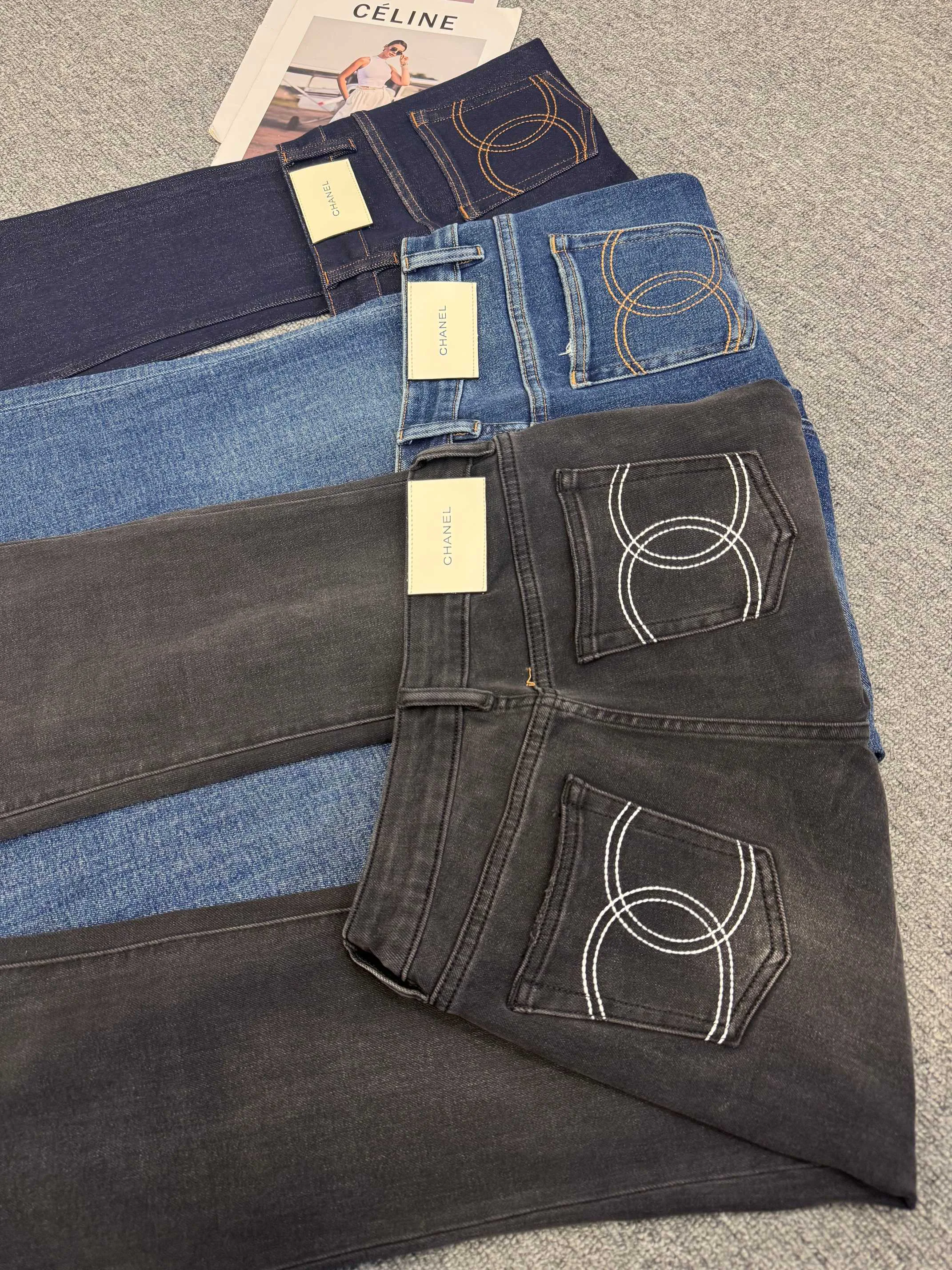 Women's Jeans CHANEL 18031979