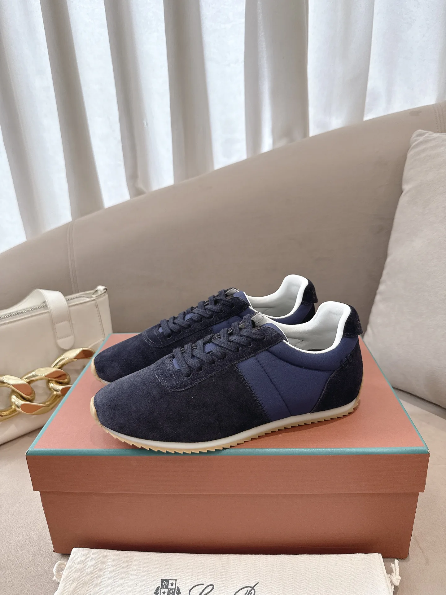 Women's Sneakers LORO PIANA 17803513