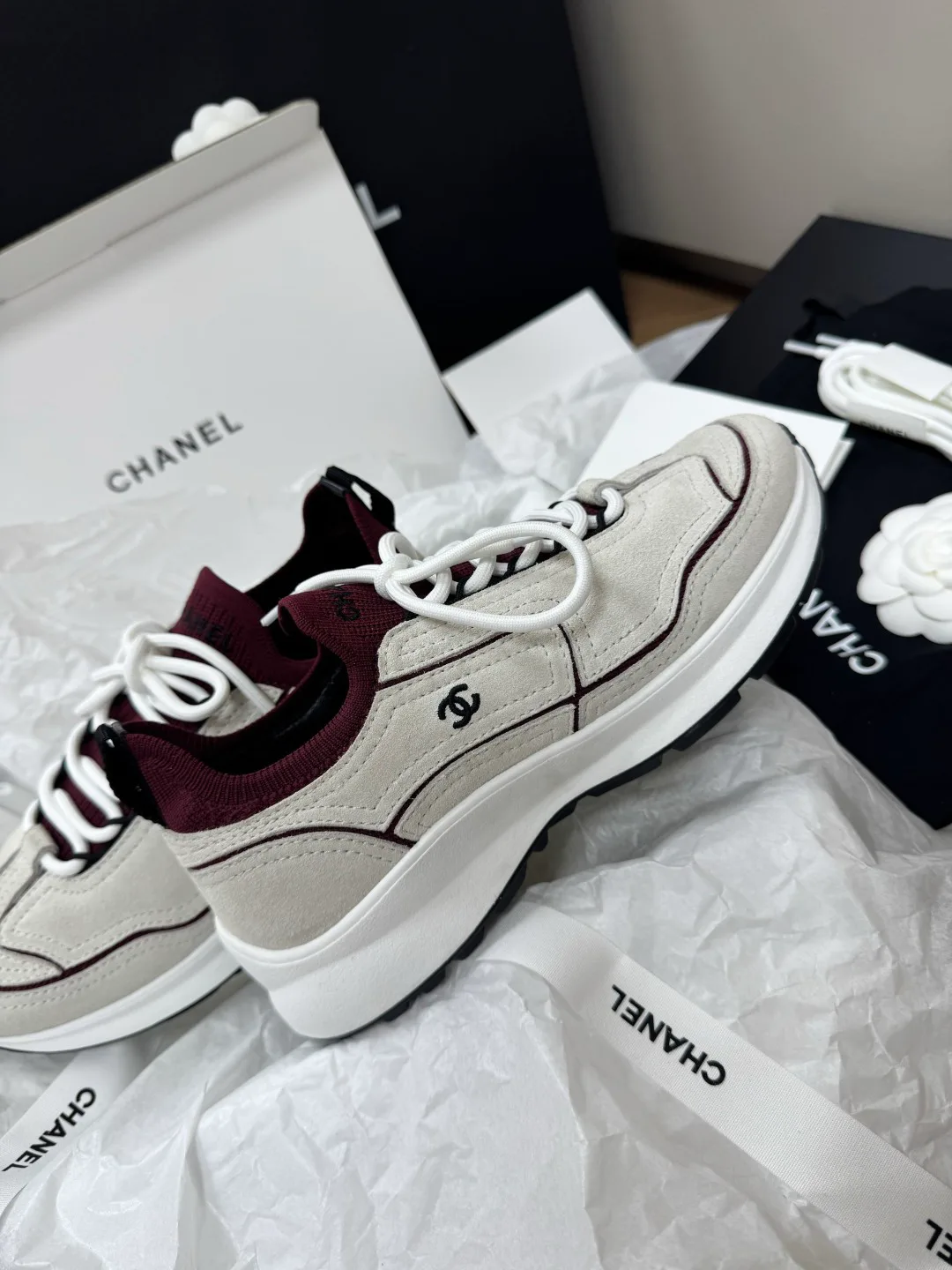 Women's Sneakers CHANEL 17418279