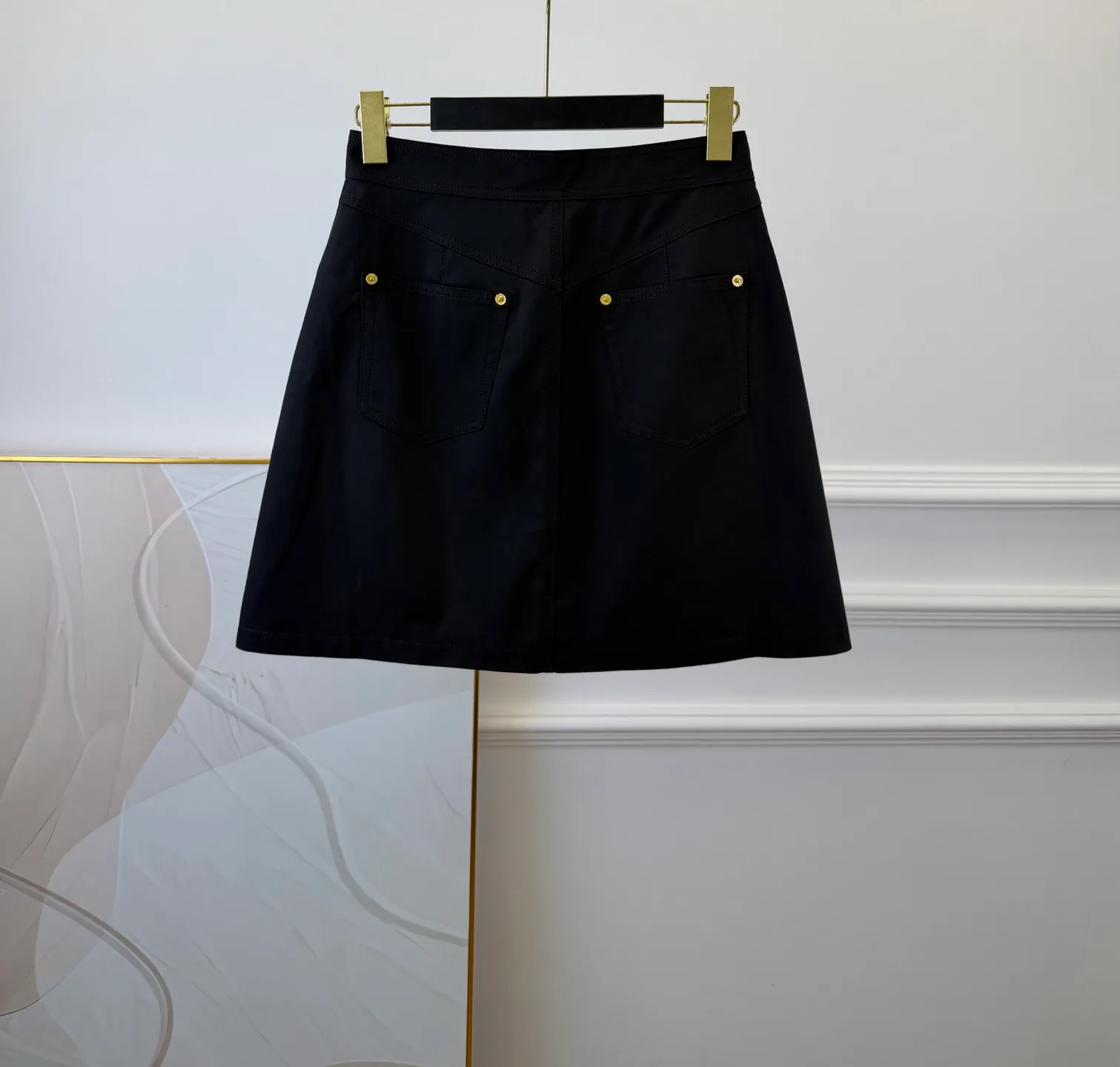 Women's Skirts LOUIS VUITTON 16955599