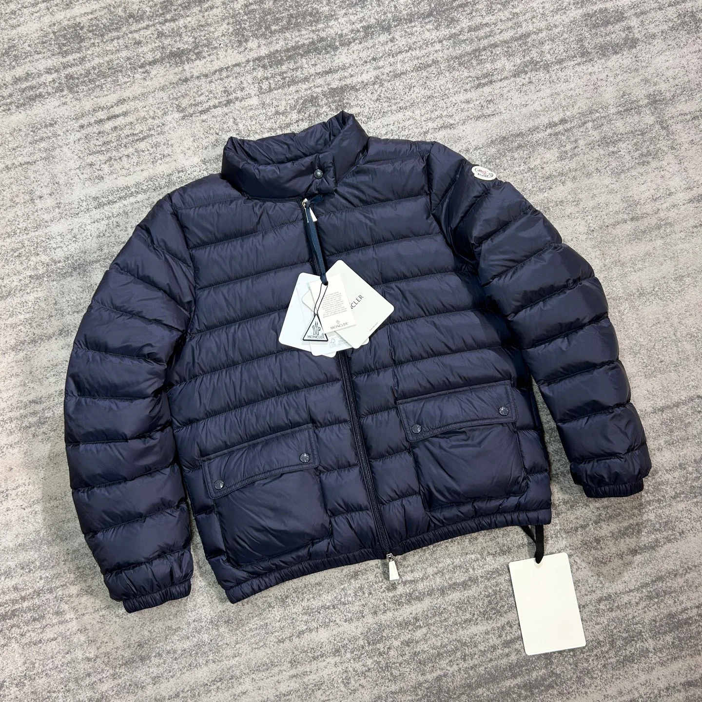 Women's Jackets And Down Jackets MONCLER 18134226