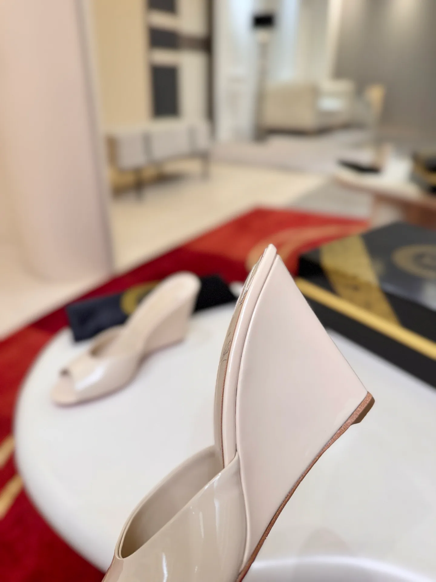 Women's Open-Toe Sandals CHRISTIAN LOUBOUTIN 18500931