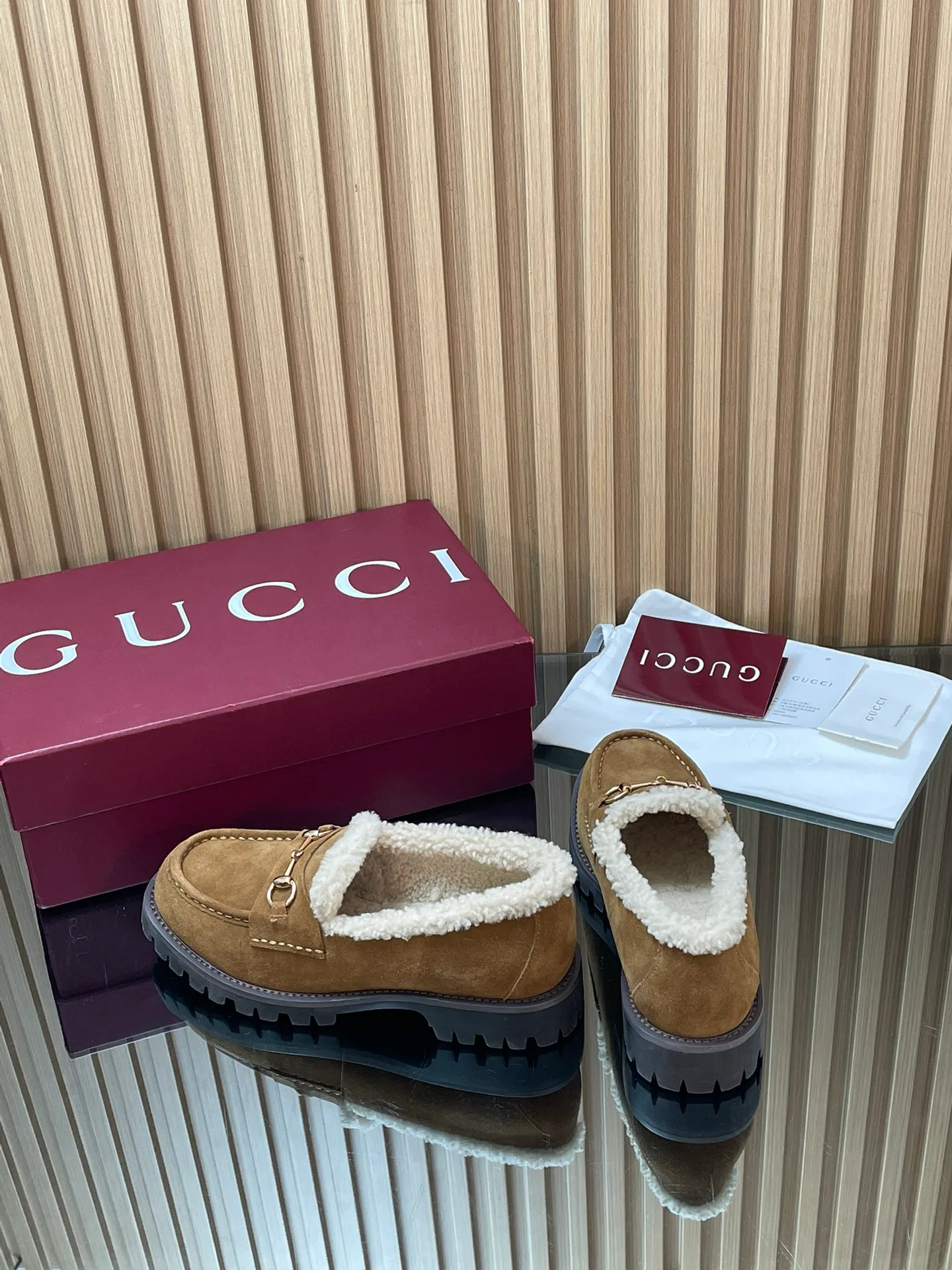 Women's Loafers And Moccasins GUCCI 18187056
