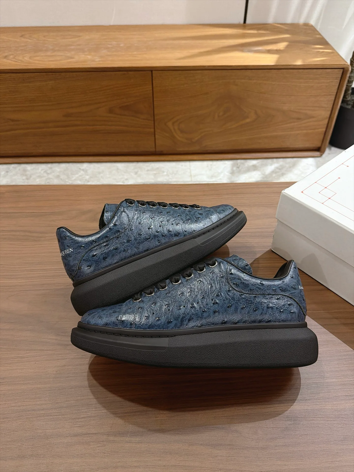 Women's Sneakers ALEXANDER MCQUEEN 18159793