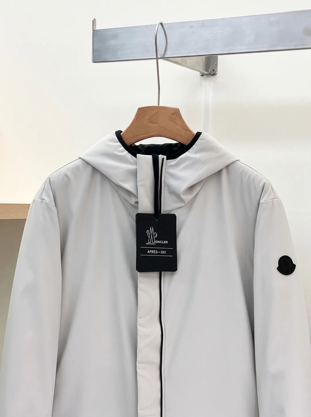 Куртки И Пуховики Мужские Moncler 18596616