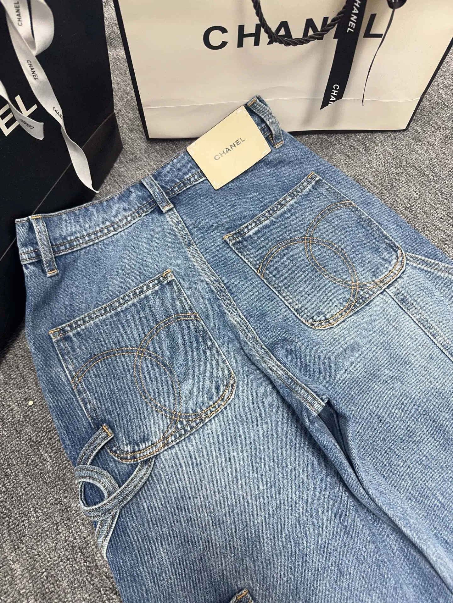 Women's Jeans CHANEL 18174509