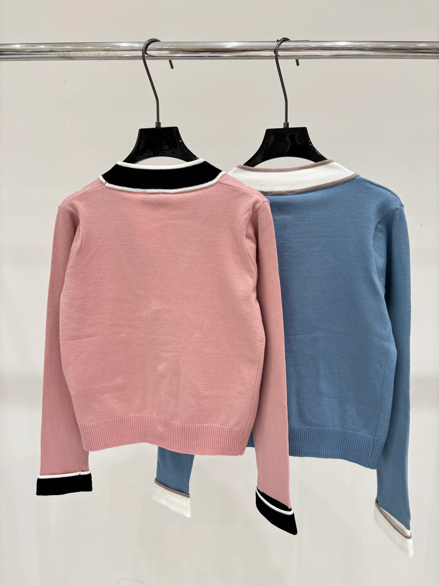 Women's Jumpers And Sweaters CHANEL 18509746
