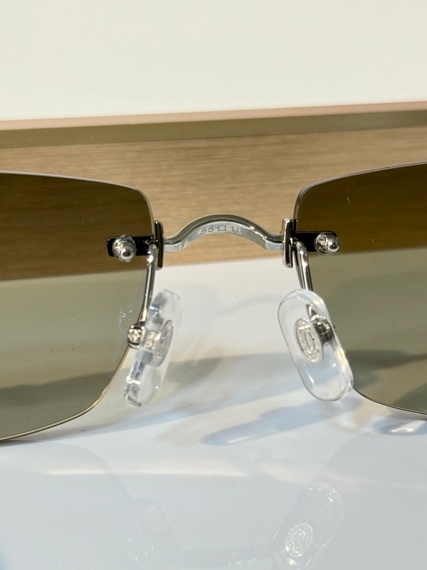 Glasses CARTIER 18404794