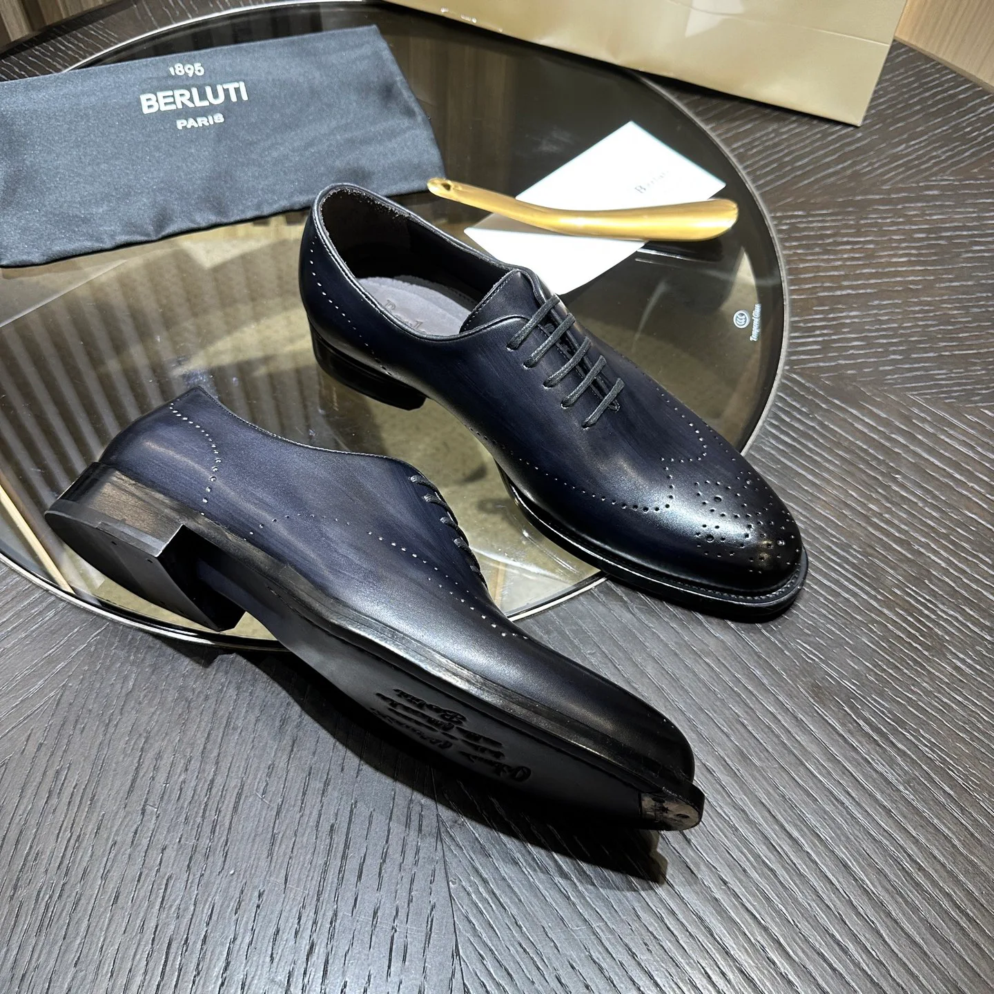 Men's Loafers And Dress Shoes BERLUTI 18192034
