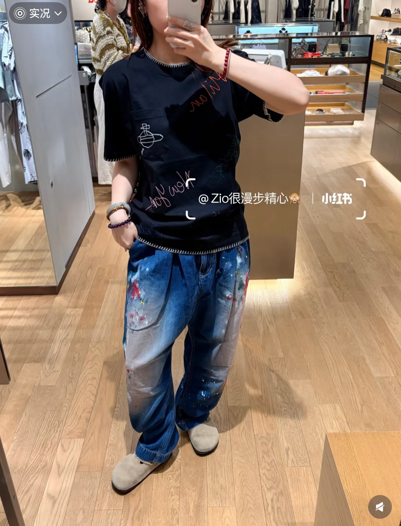 Women's T-Shirts VIVIENNE WESTWOOD 17040818