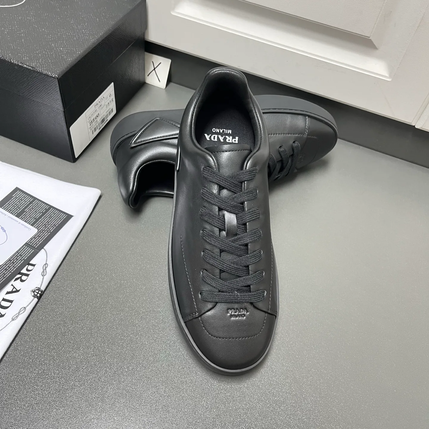 Men's Sneakers PRADA 16940094