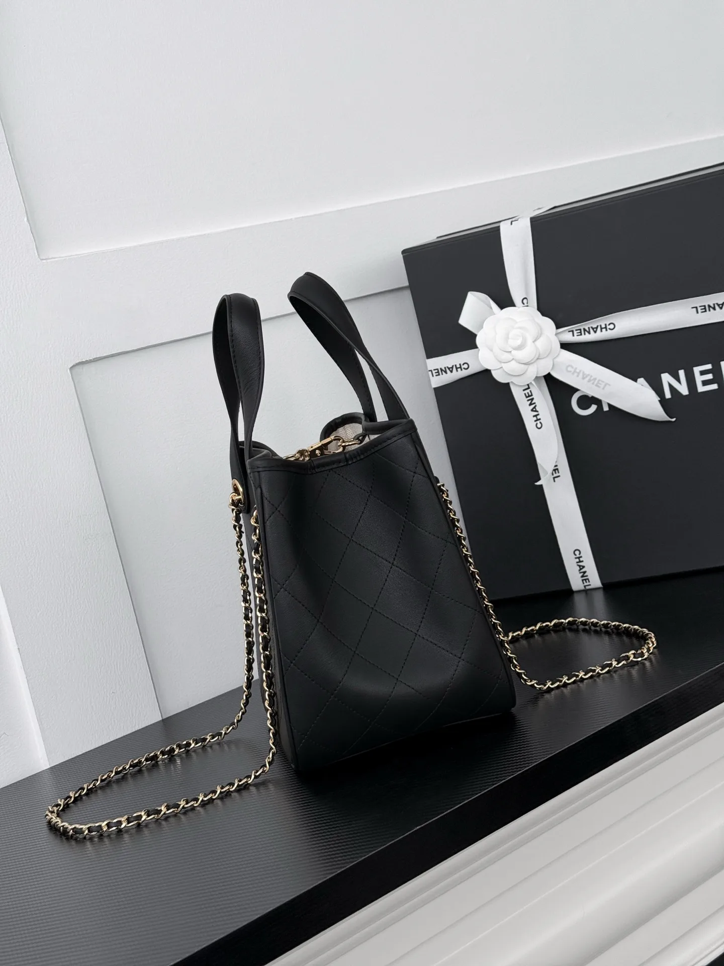 Women's Classic Handbags CHANEL 18147242