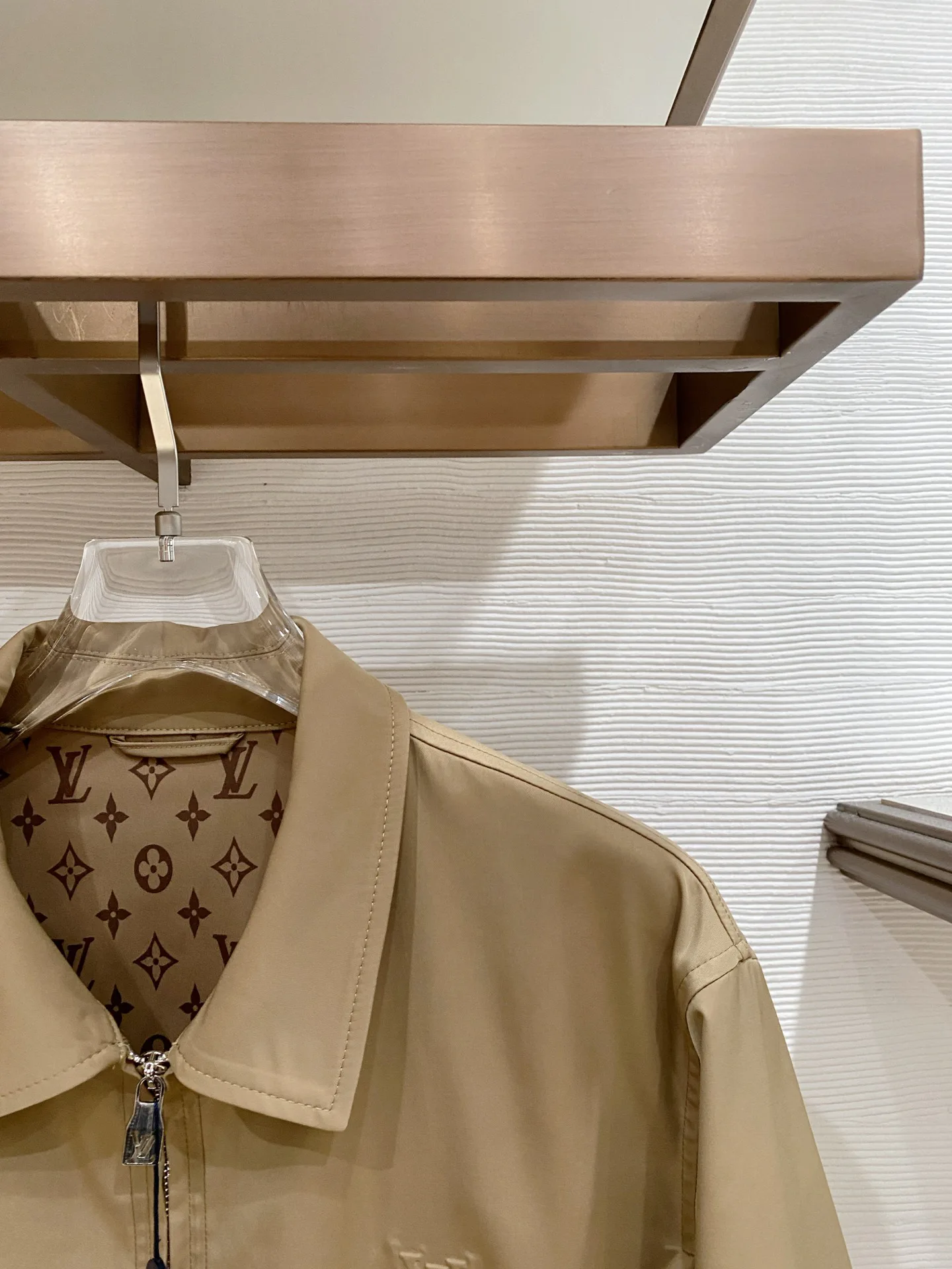 Men's Jackets And Down Jackets LOUIS VUITTON 17993220