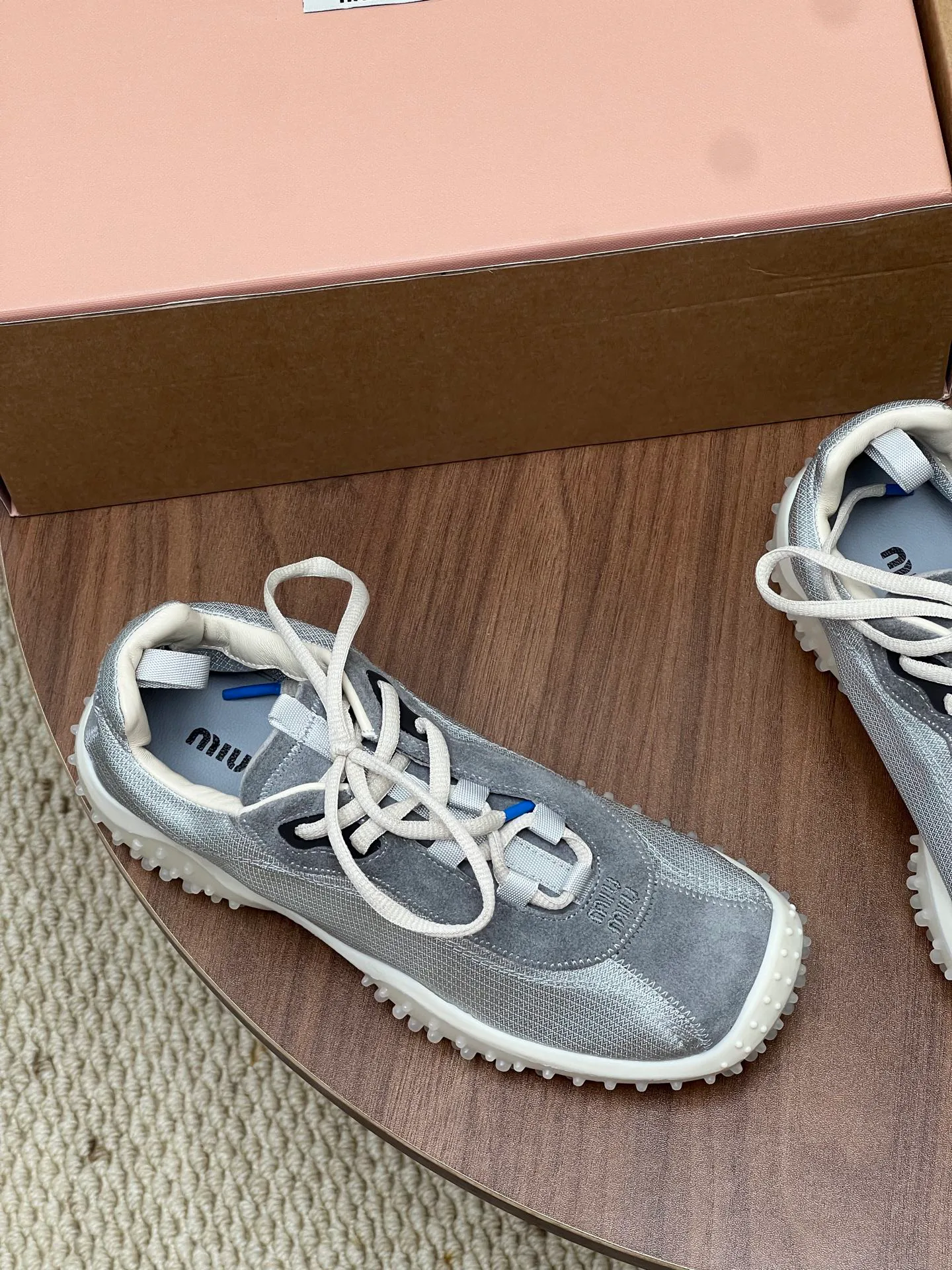 Women's Sneakers MIU MIU 17787092