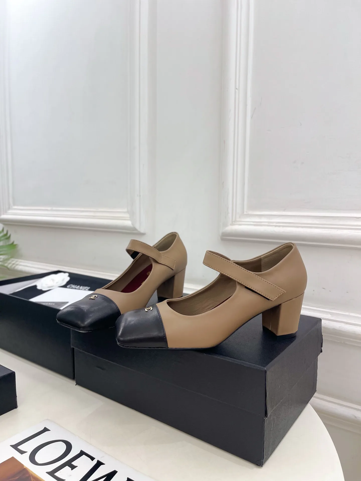 Women's Heels CHANEL 17810072