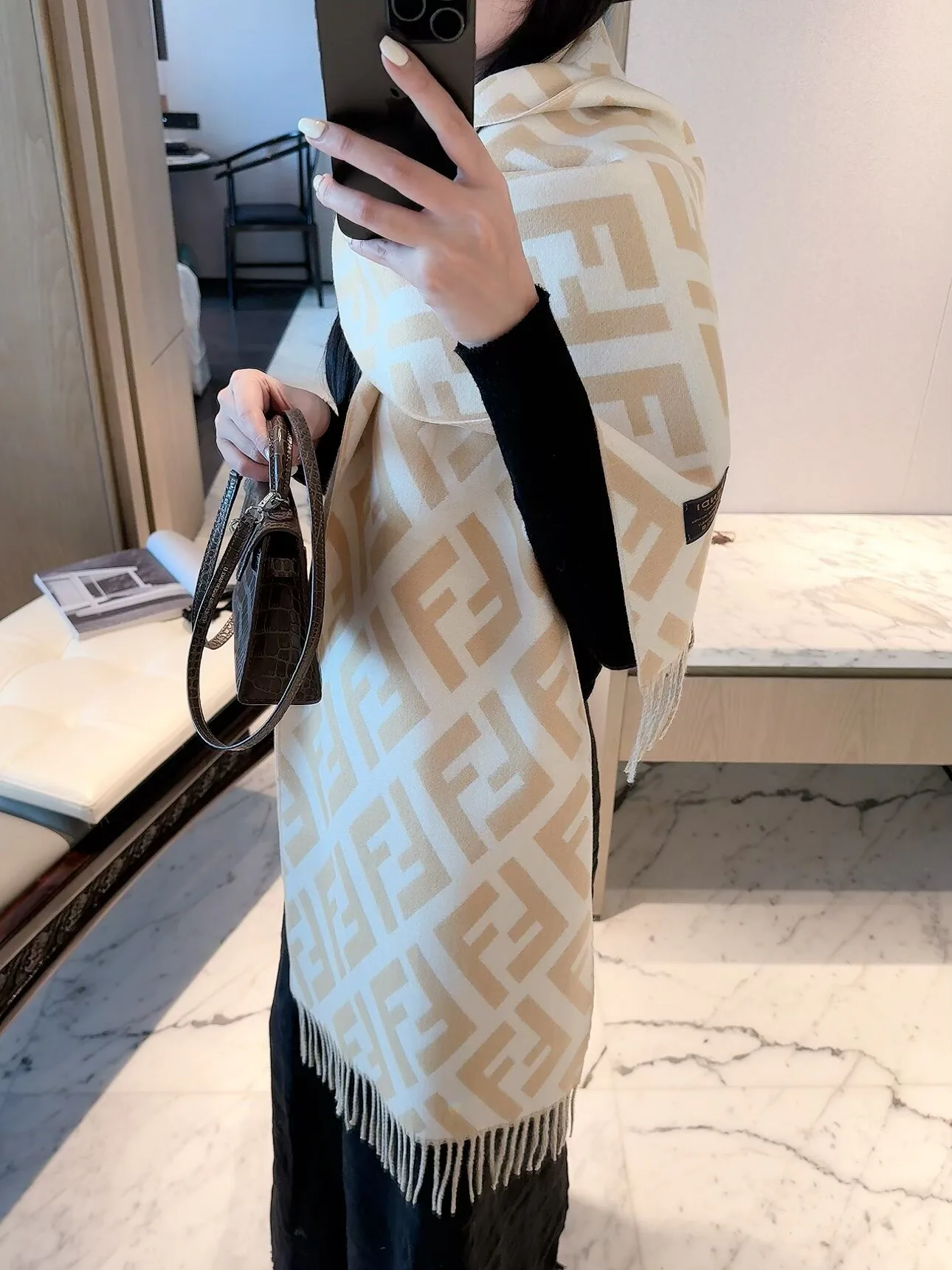 Scarves FENDI 18322574