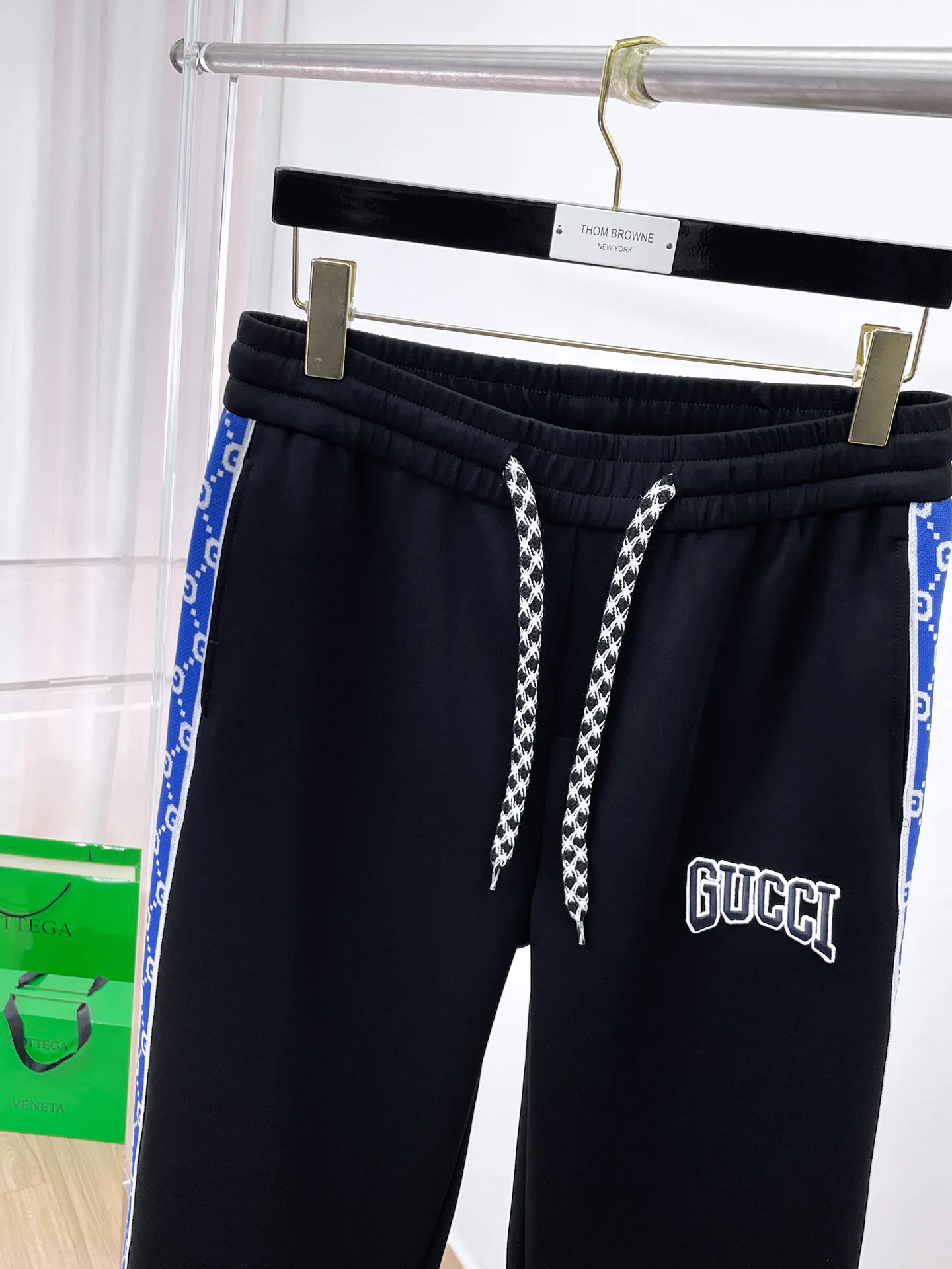 Men's Trousers GUCCI 18399321