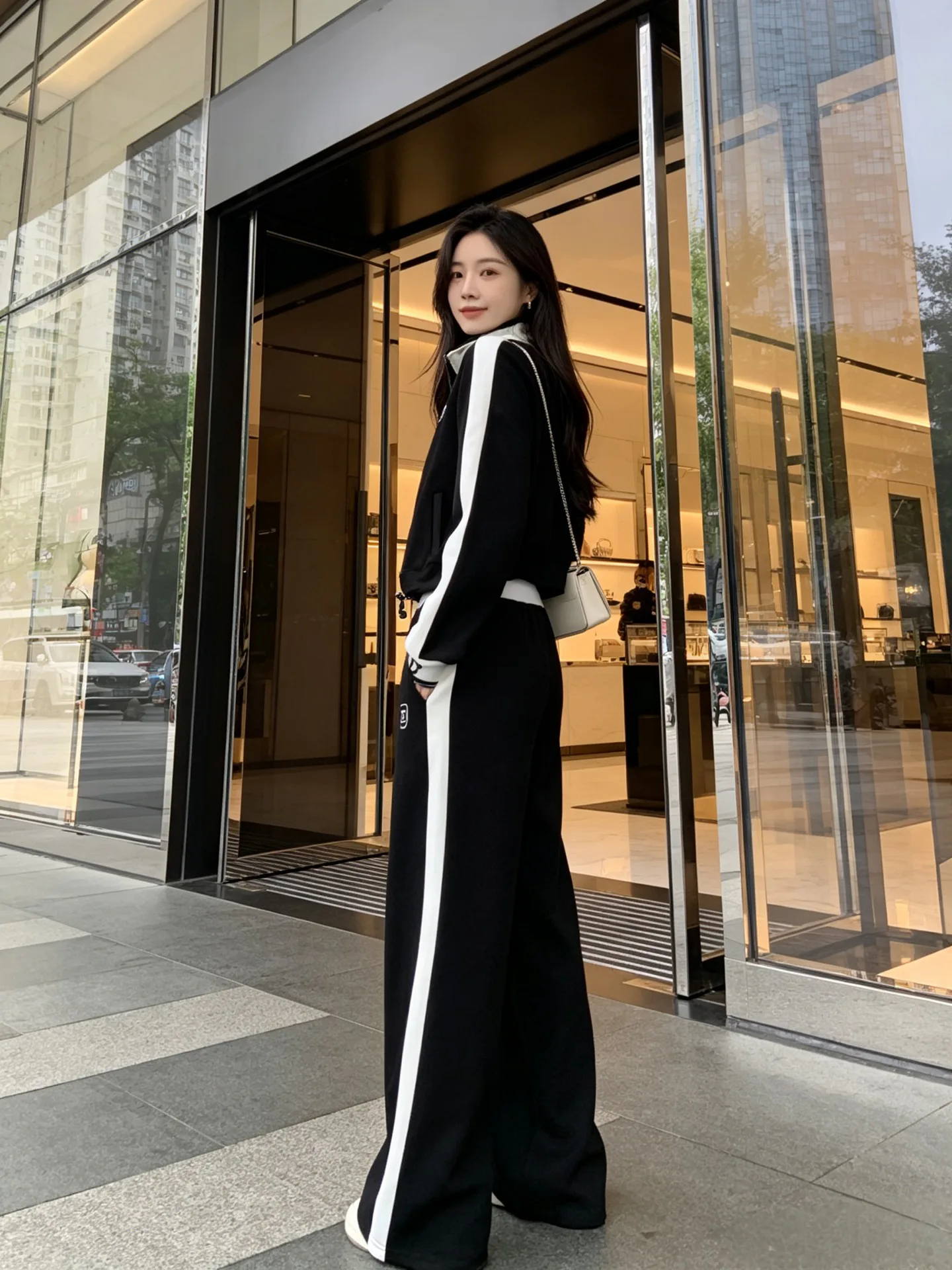 Women's Suits CHANEL 17953114