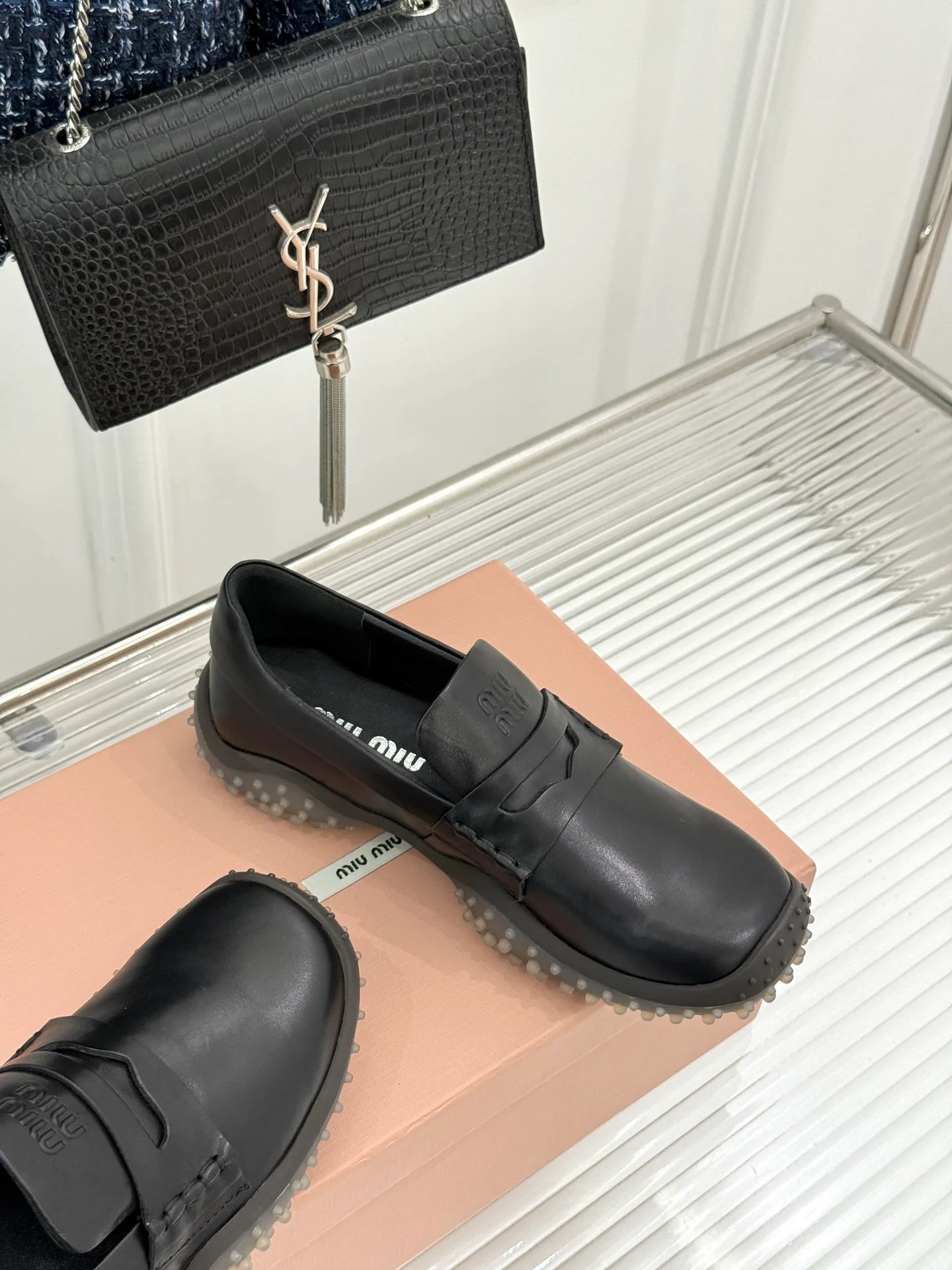 Women's Loafers And Moccasins MIU MIU 17646506