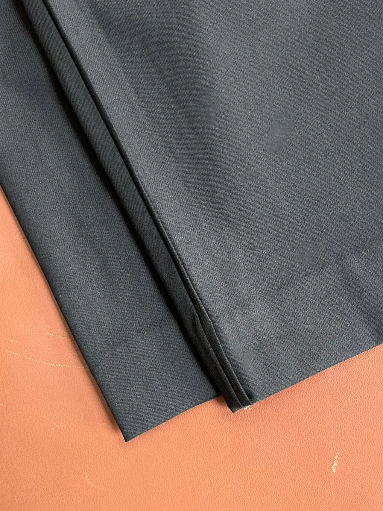 Women's Trousers LOEWE 17322345