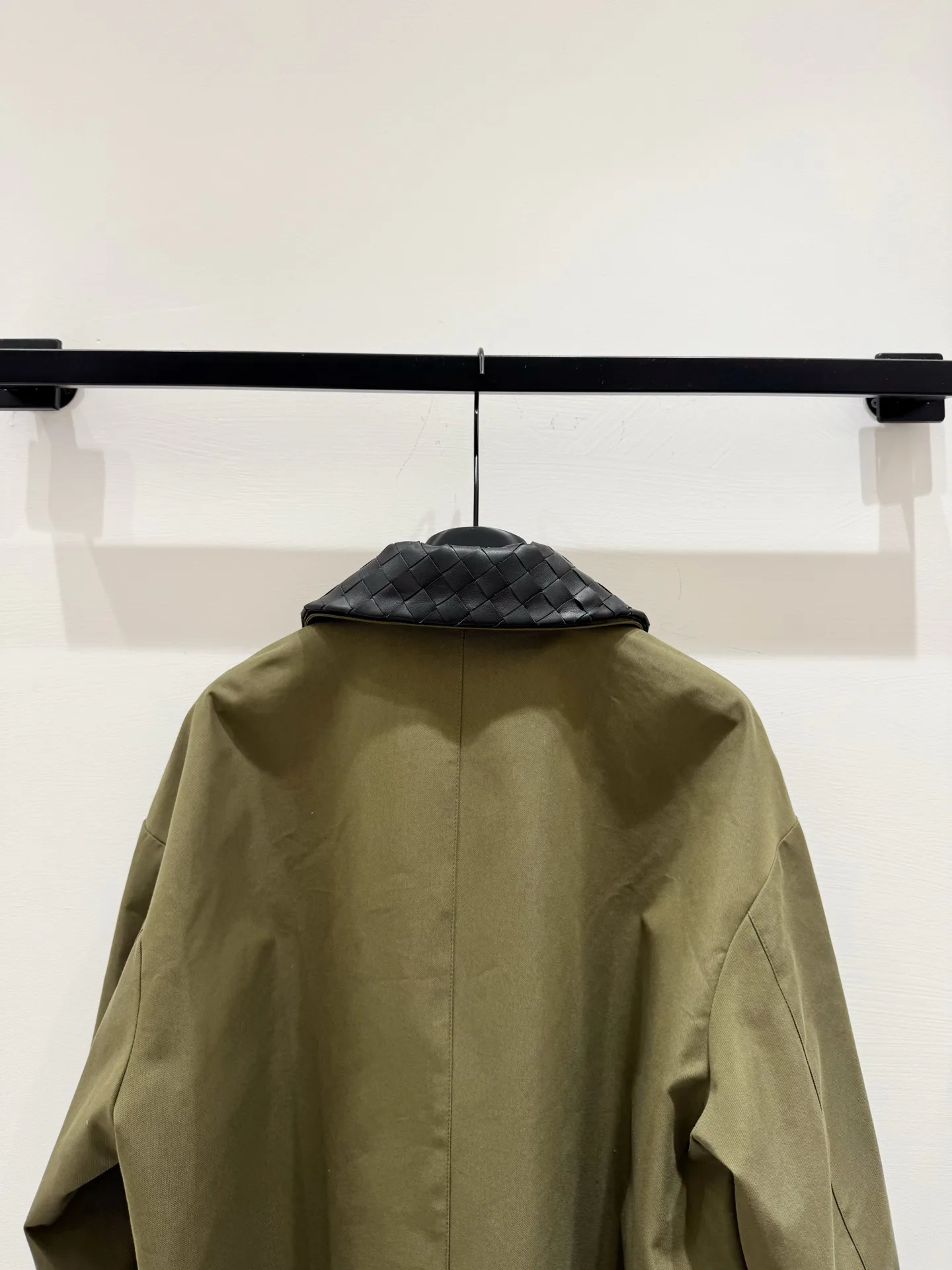 Women's Leather Jackets And Sheepskin Coats BOTTEGA VENETA 18016008